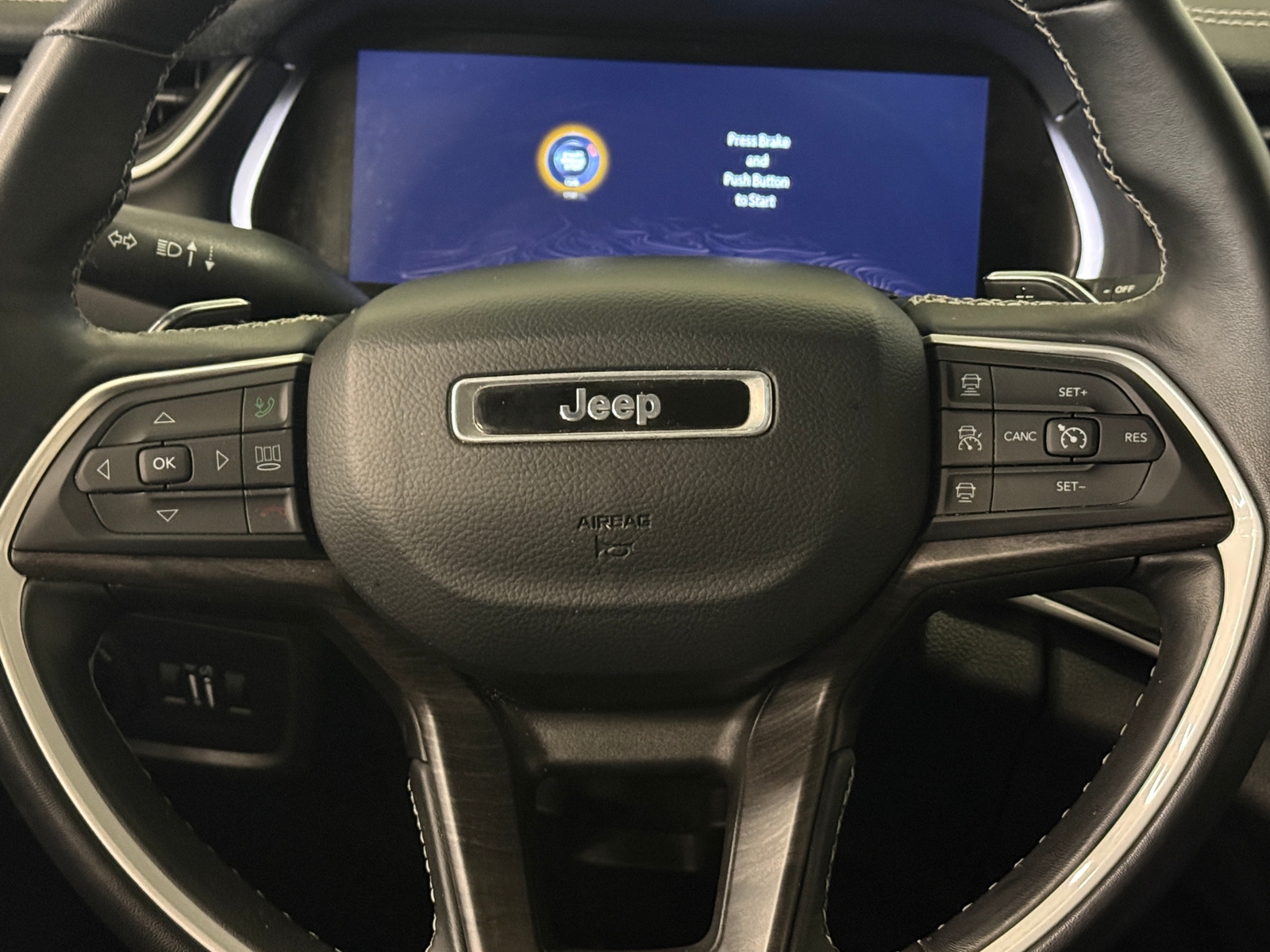 Thumbnail: 2022 Jeep Grand Cherokee - 4