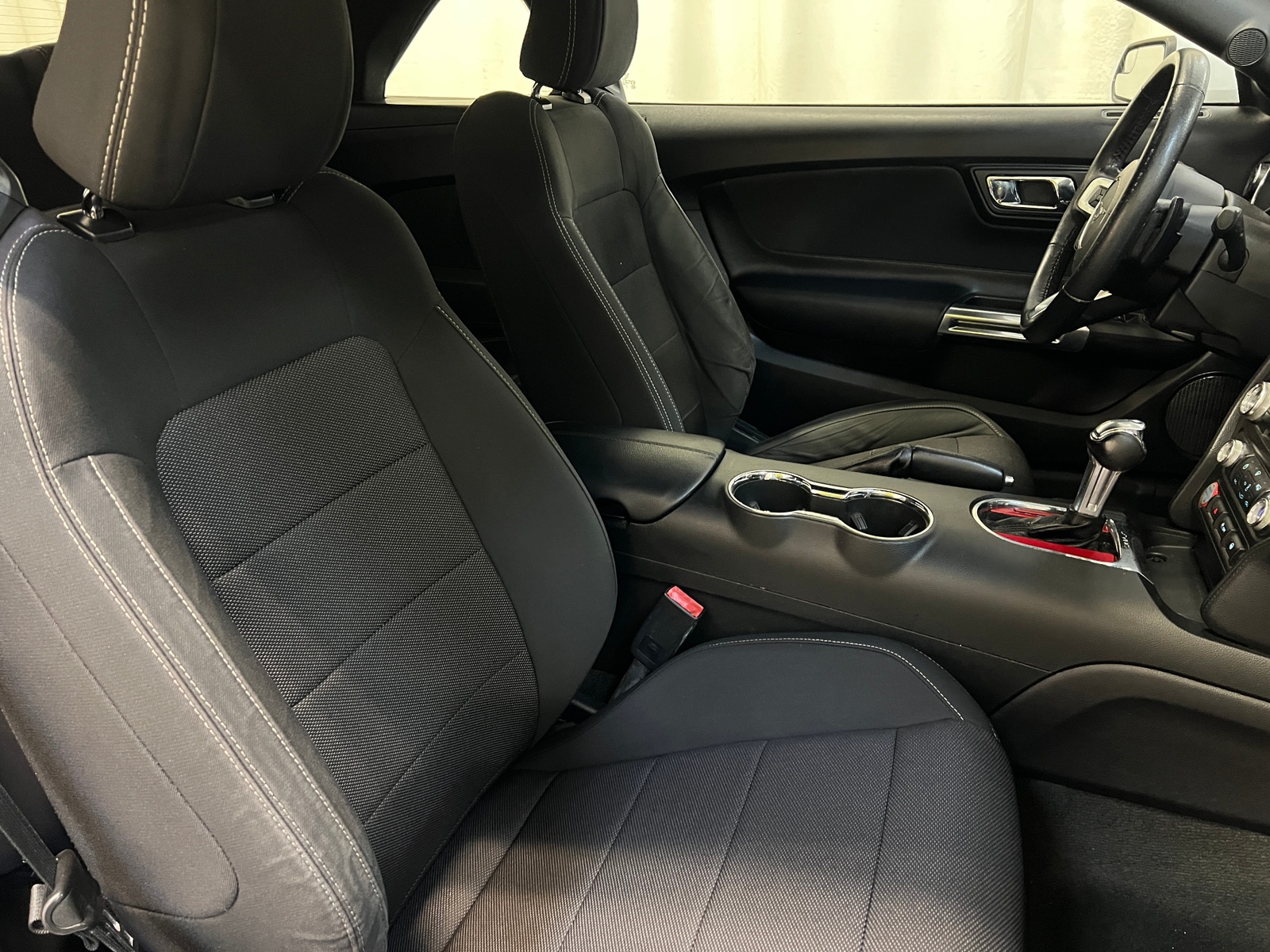 Thumbnail: 2016 Ford Mustang - 2