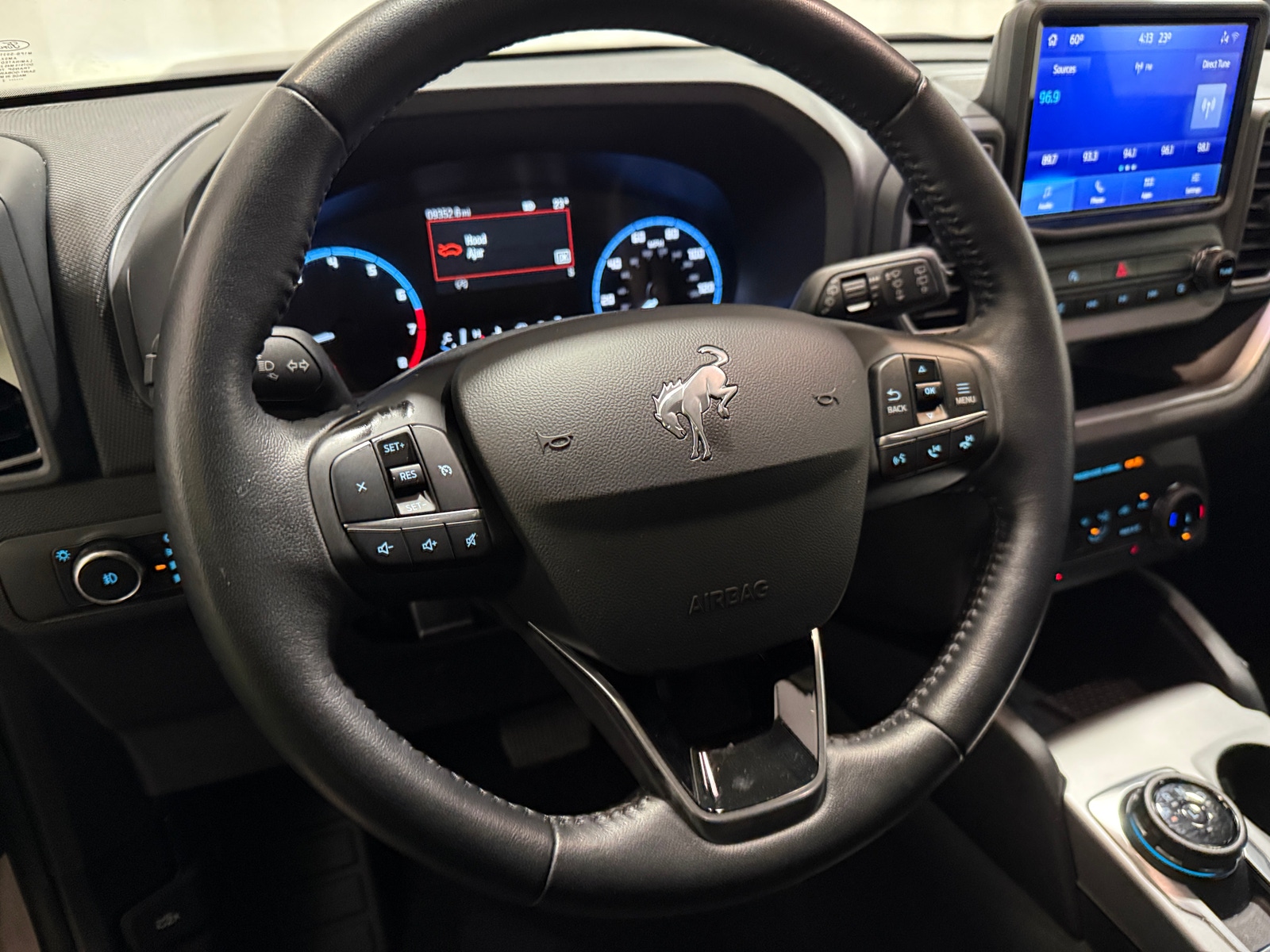 Thumbnail: 2022 Ford Bronco Sport - 5