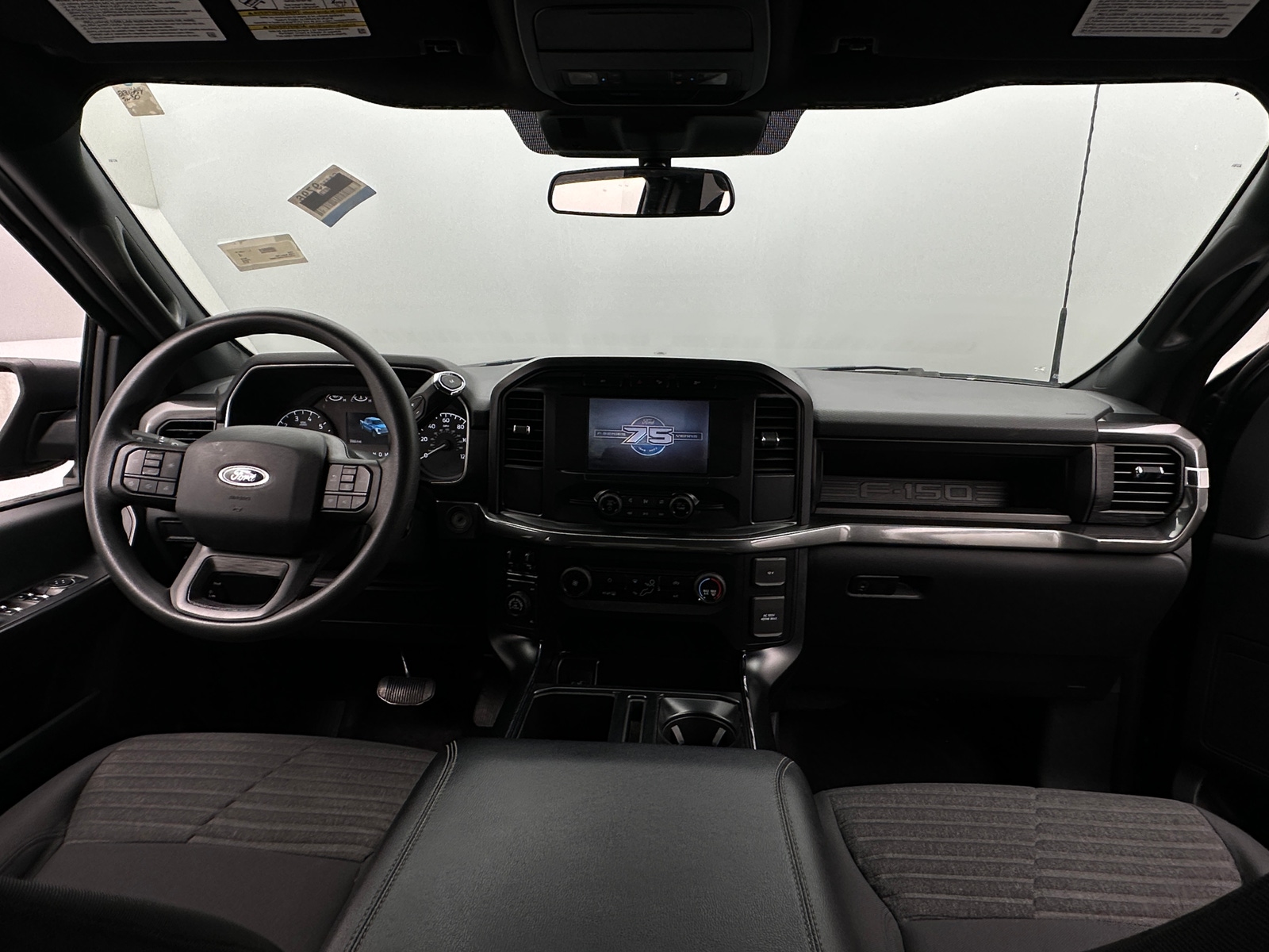 Thumbnail: 2023 Ford Econoline - 3