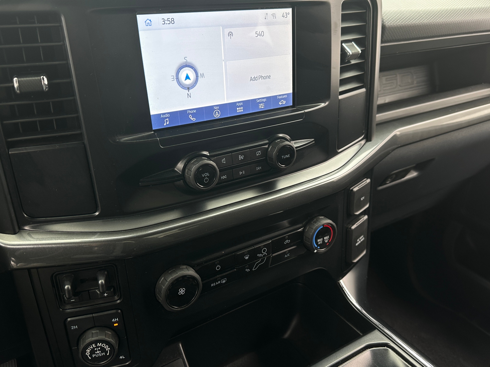 Thumbnail: 2023 Ford Econoline - 4