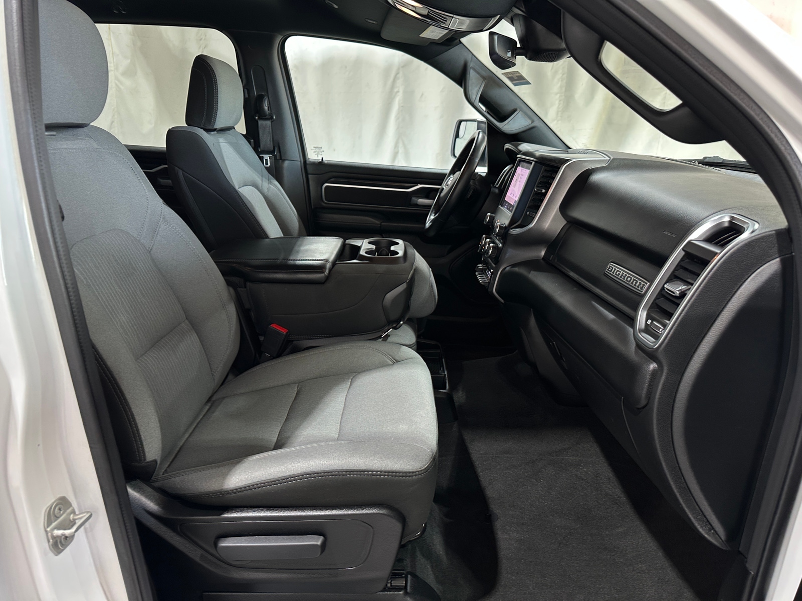 Thumbnail: 2024 RAM 1500 - 2