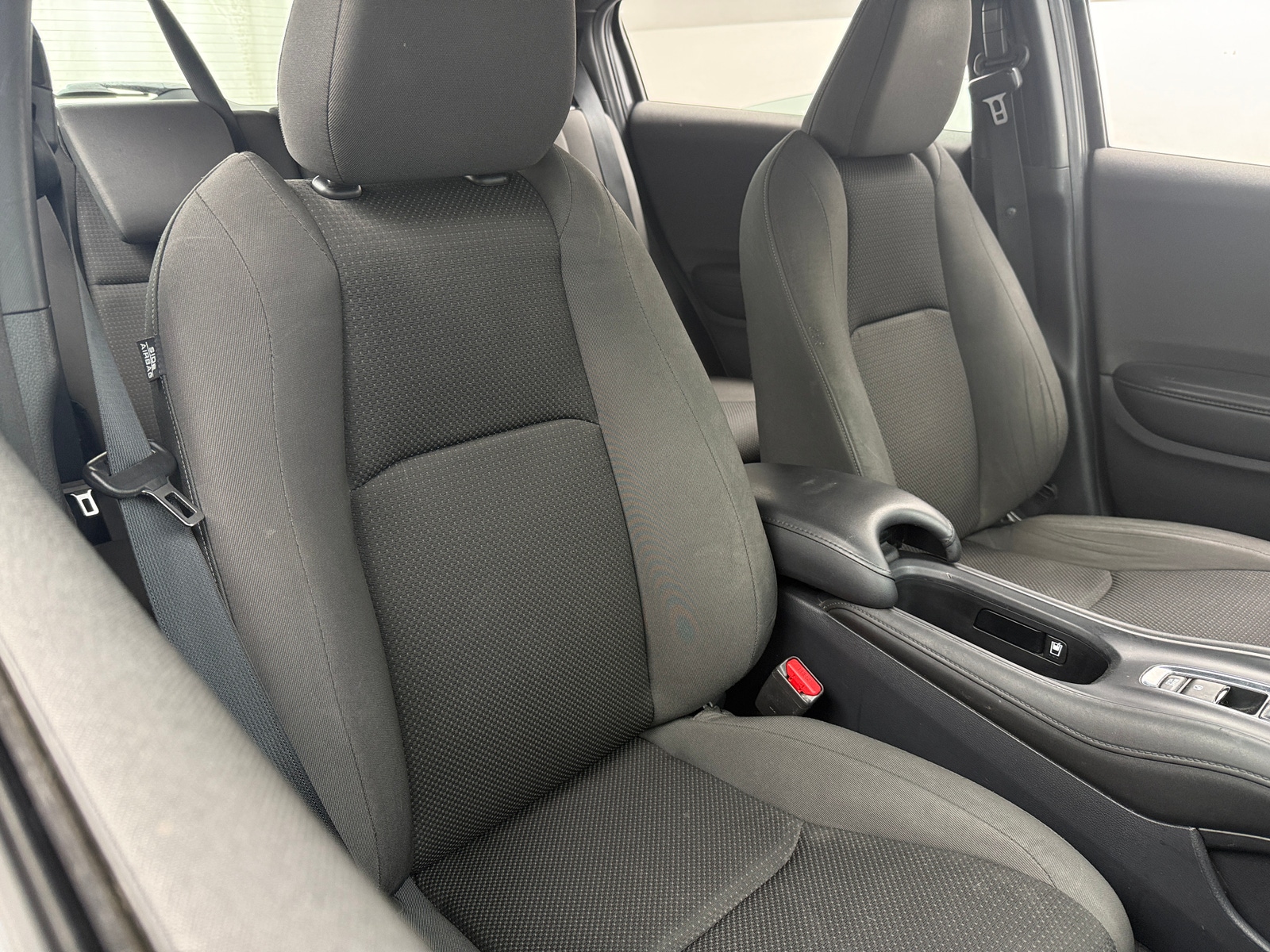 Thumbnail: 2019 Honda HR-V - 2