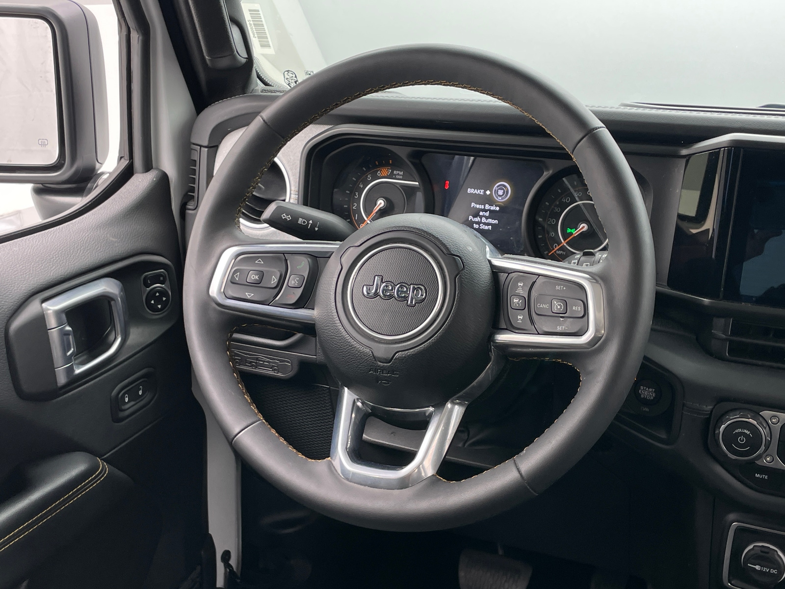 Thumbnail: 2024 Jeep Wrangler - 5