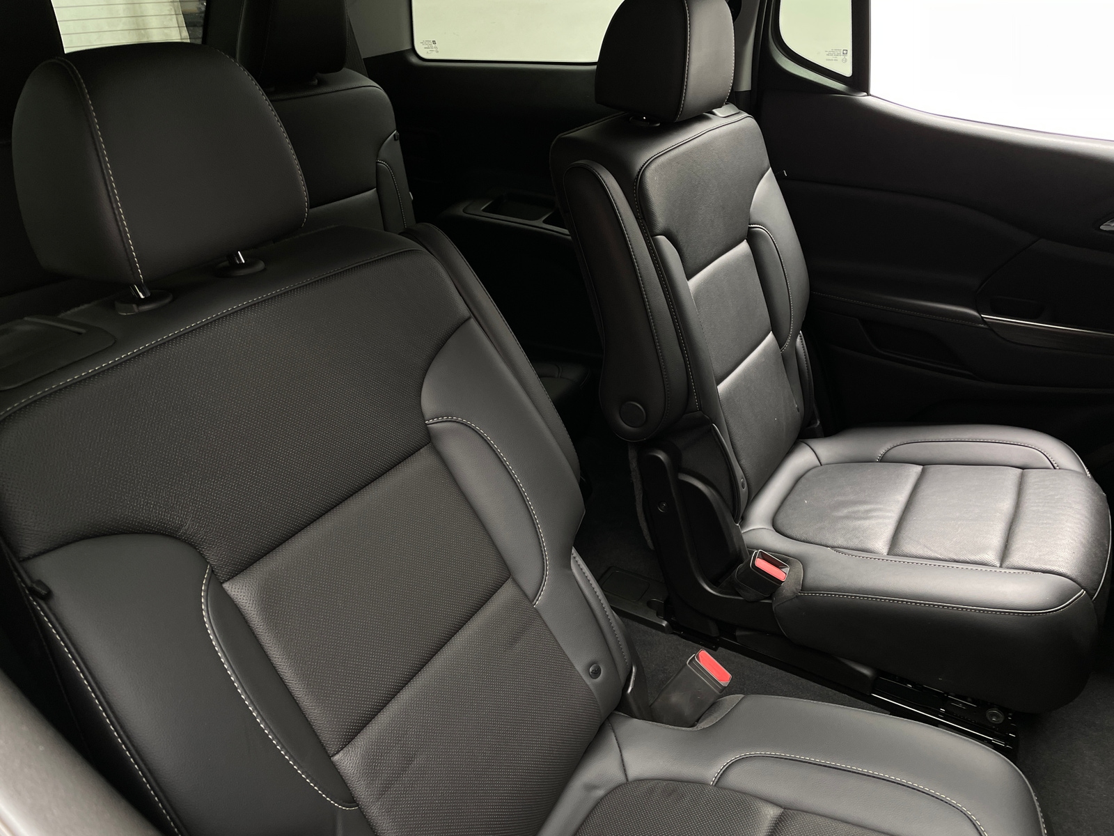 Thumbnail: 2022 GMC Acadia - 5