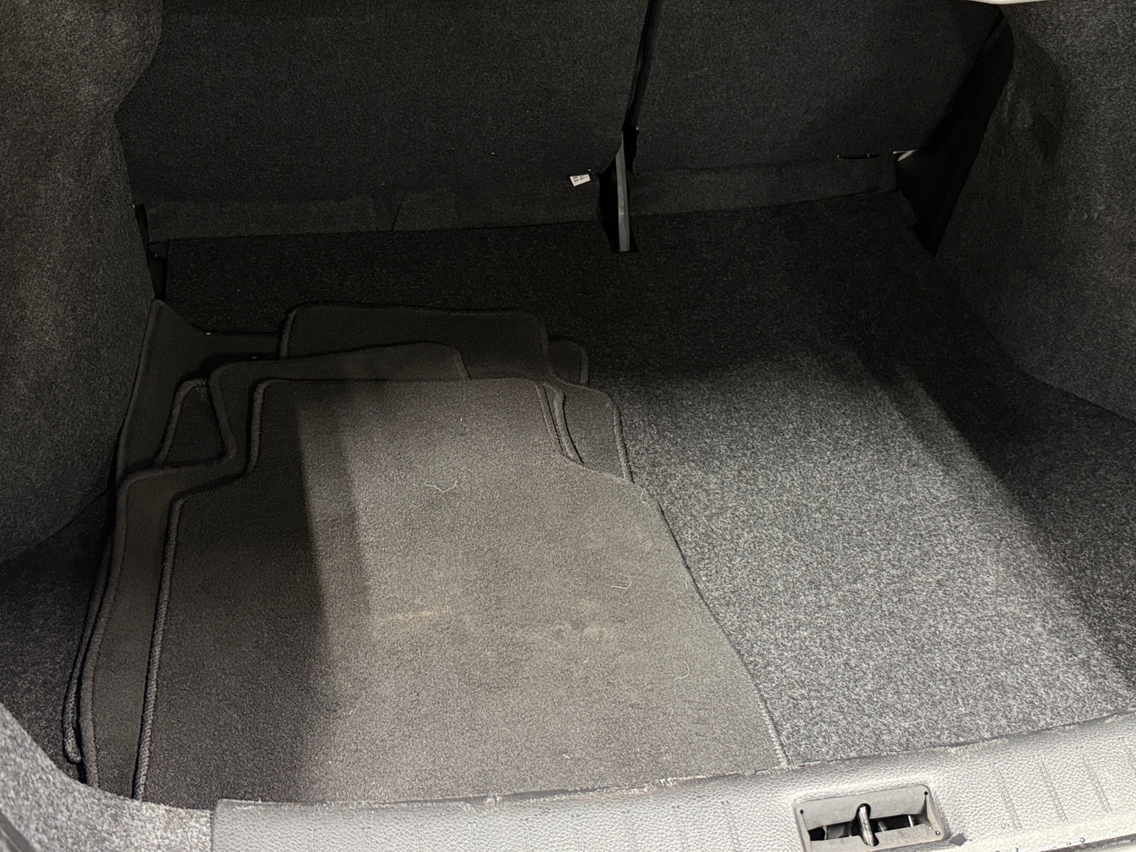 Thumbnail: 2019 Nissan Sentra - 7