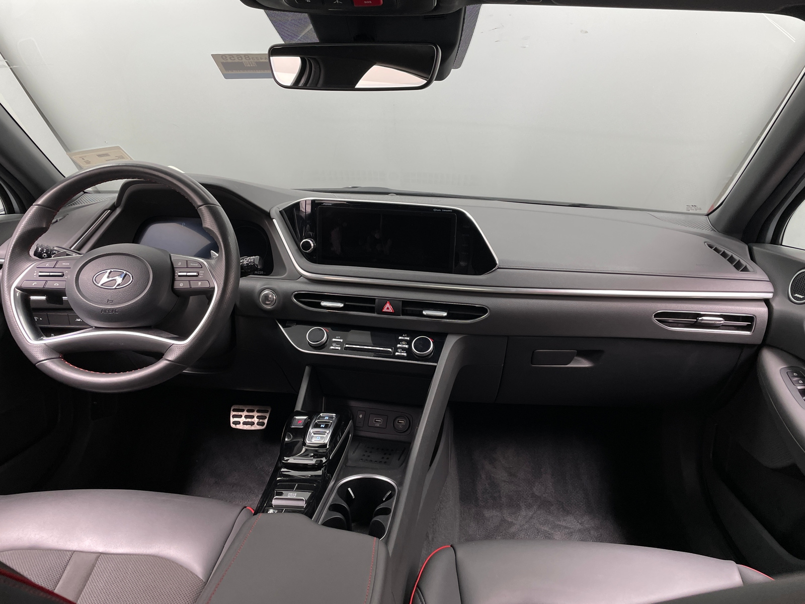 Thumbnail: 2023 Hyundai Sonata - 2