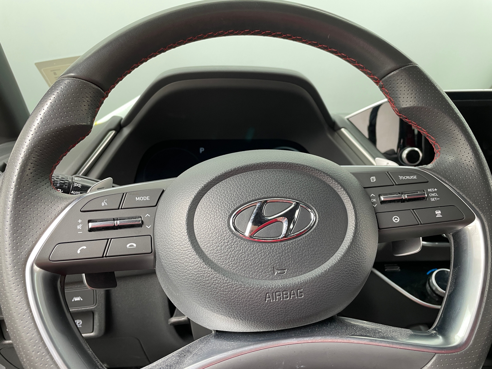 Thumbnail: 2023 Hyundai Sonata - 4