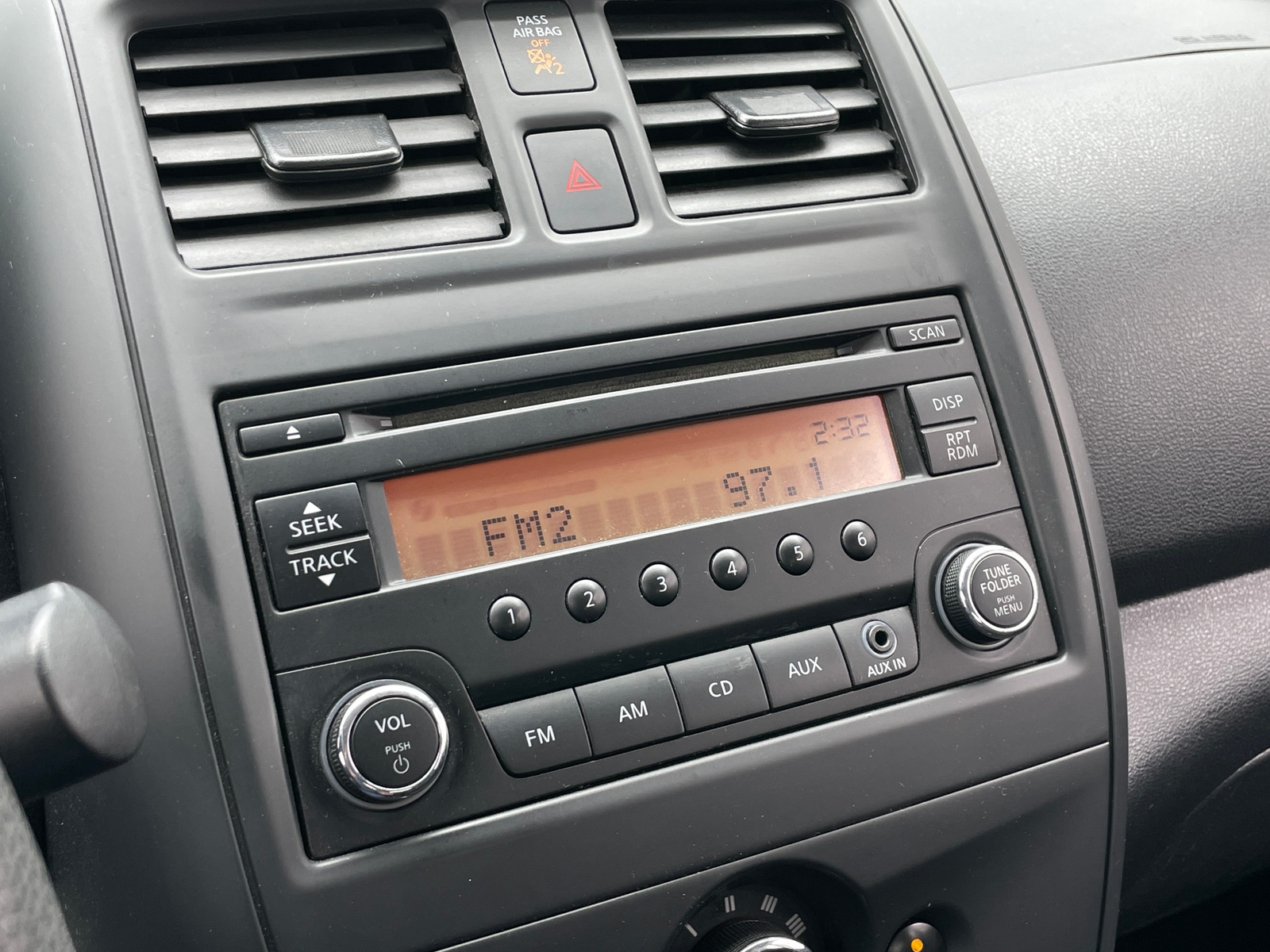 Thumbnail: 2017 Nissan Versa - 4