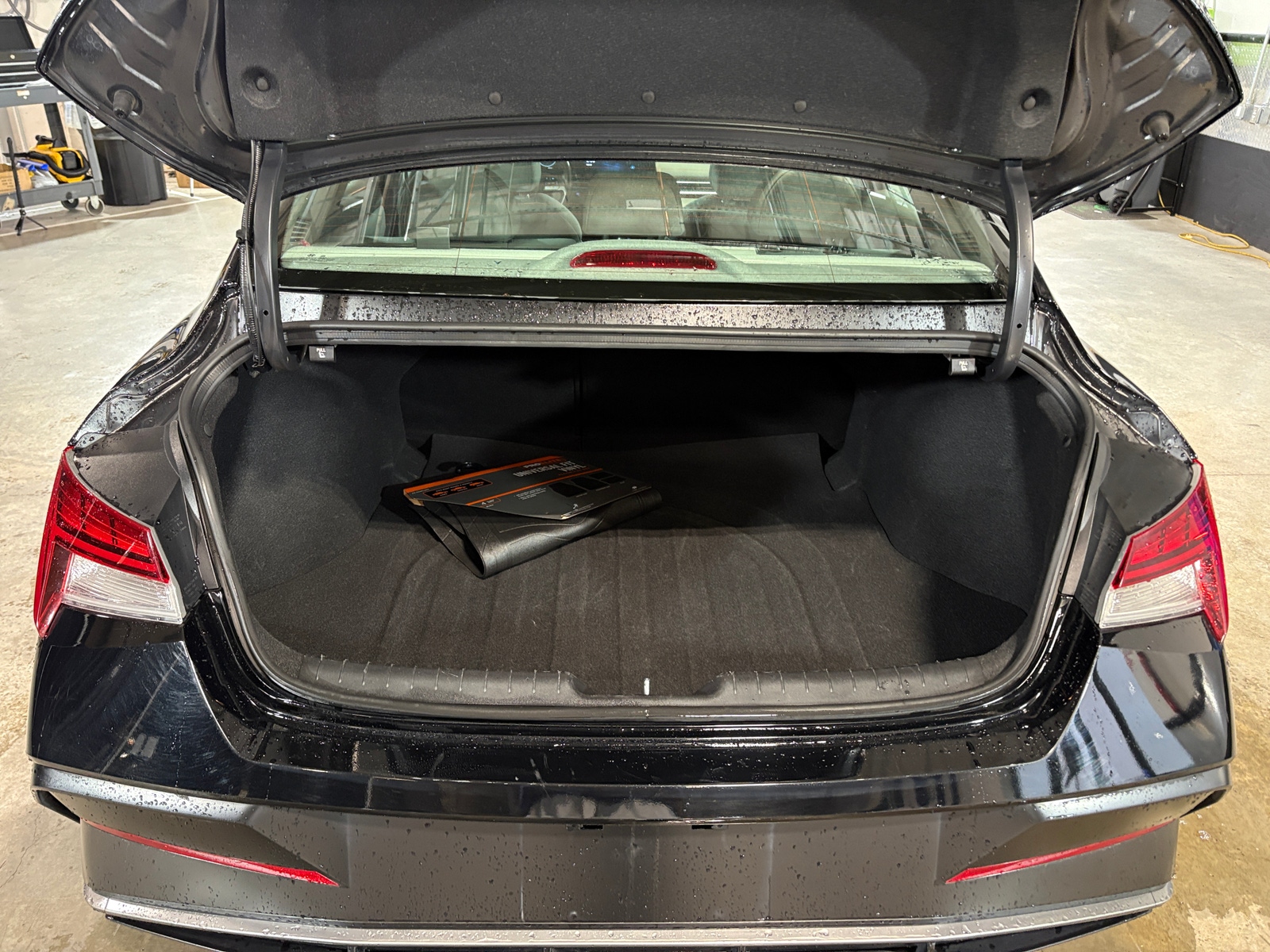 Thumbnail: 2025 Hyundai Elantra - 7