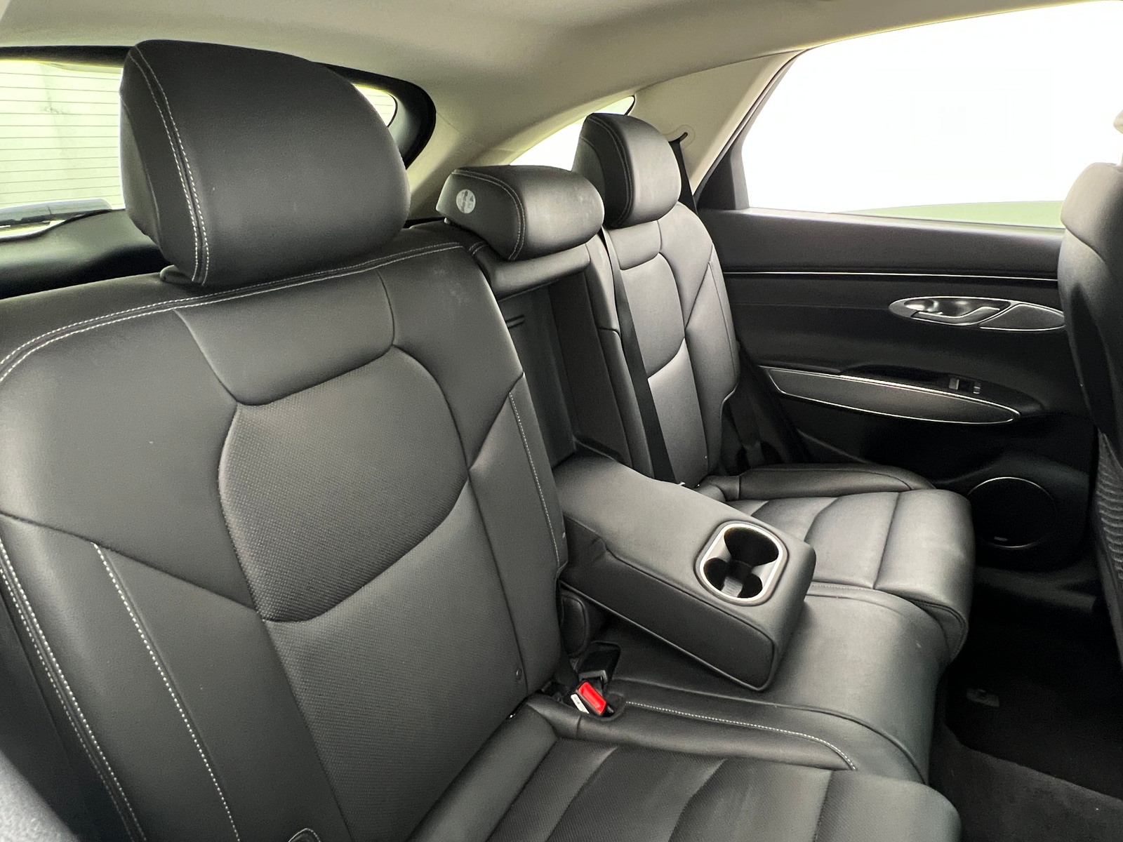 Thumbnail: 2022 Genesis GV70 - 5