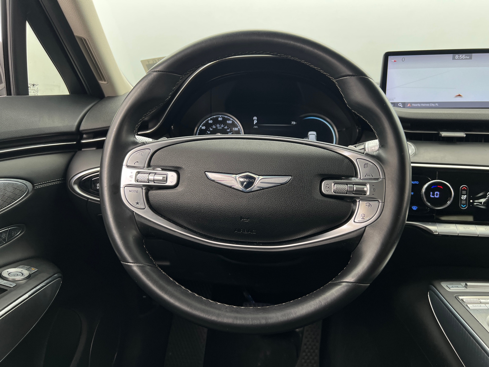 Thumbnail: 2022 Genesis GV70 - 4