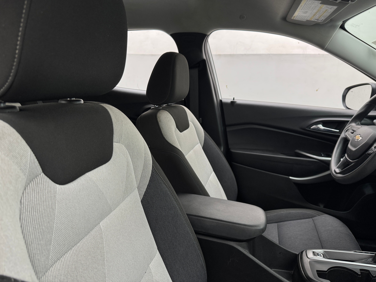 Thumbnail: 2024 Chevrolet Trax - 2