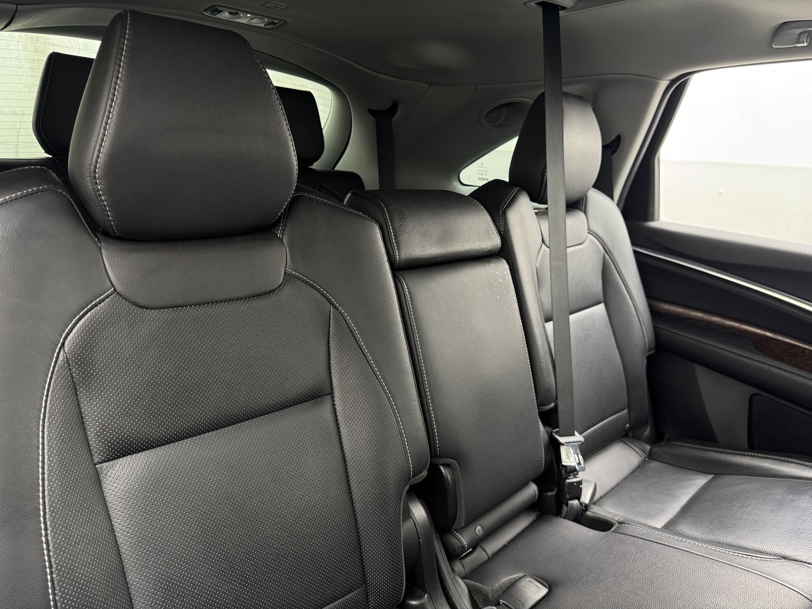 Thumbnail: 2020 Acura MDX - 5