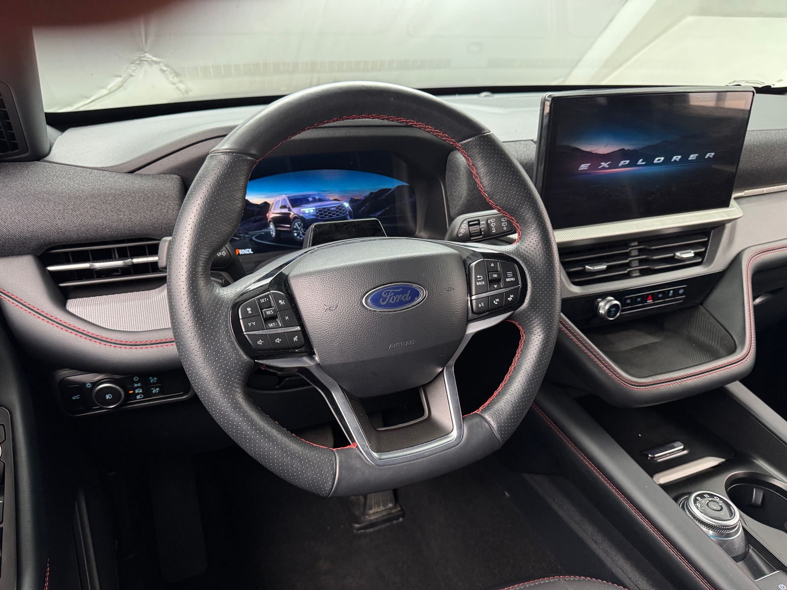 Thumbnail: 2025 Ford Explorer - 4