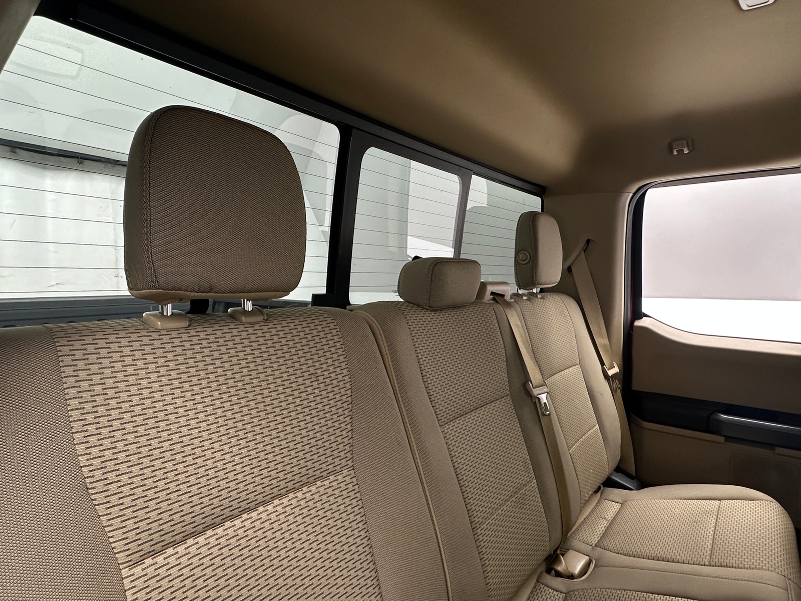 Thumbnail: 2017 Ford Econoline - 6