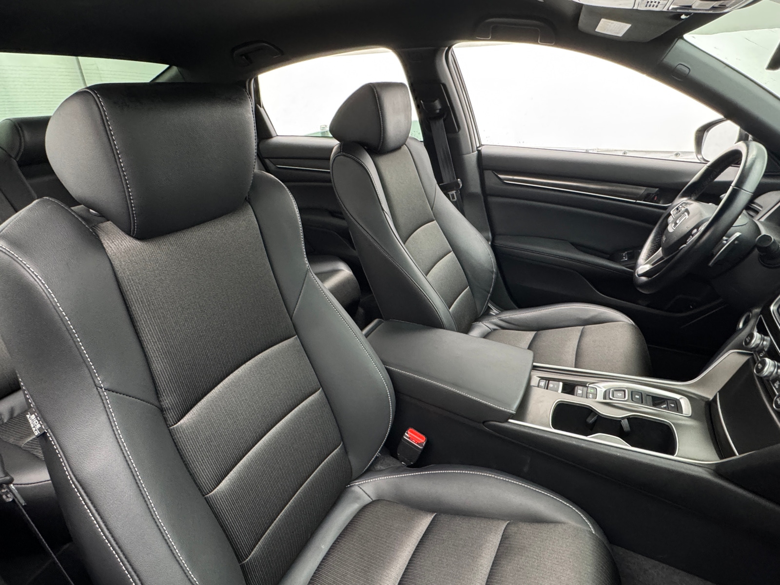 Thumbnail: 2022 Honda Accord - 2