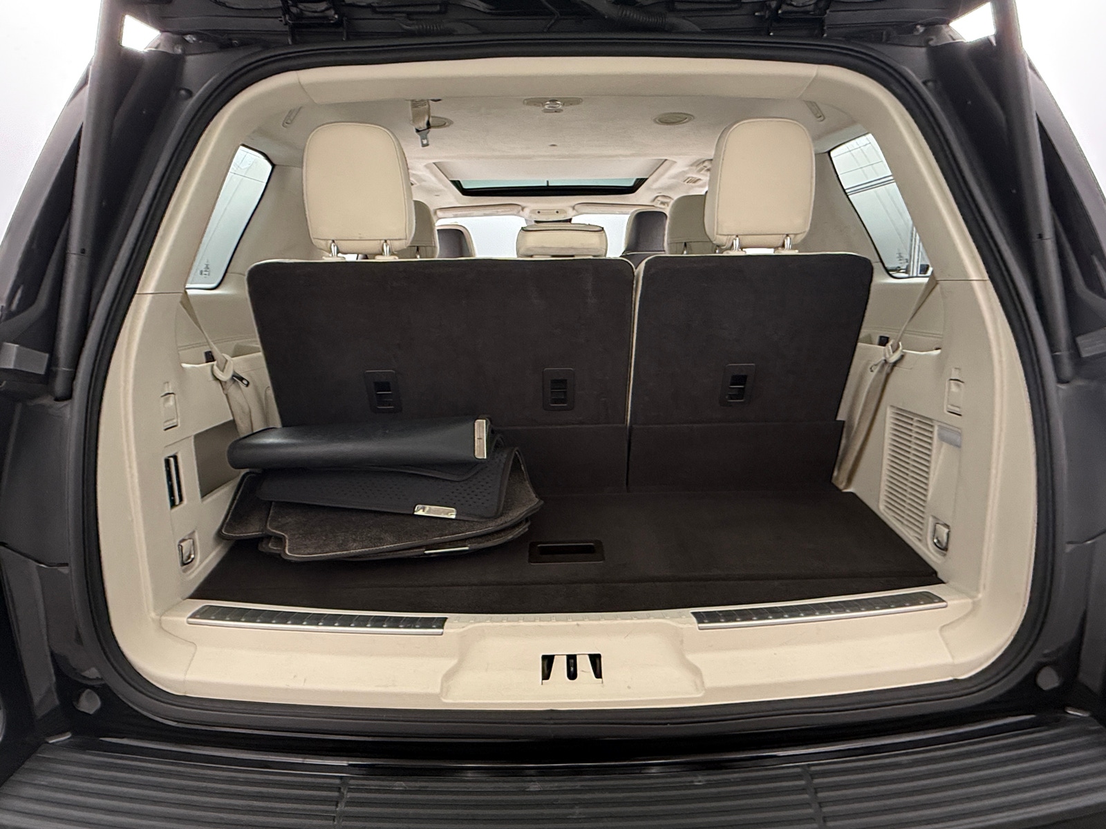 Thumbnail: 2018 Lincoln Navigator - 6