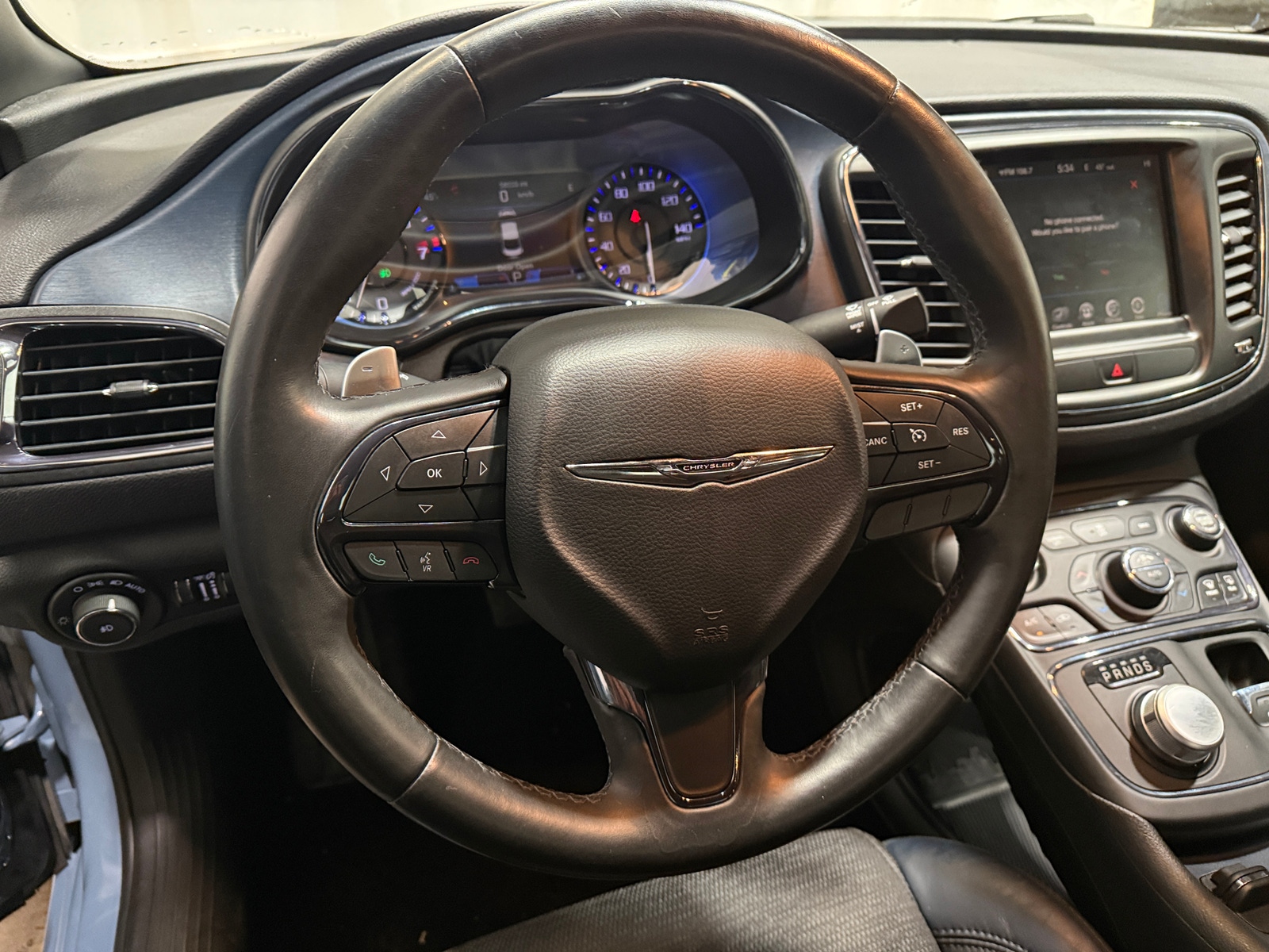 Thumbnail: 2015 Chrysler 200 - 4