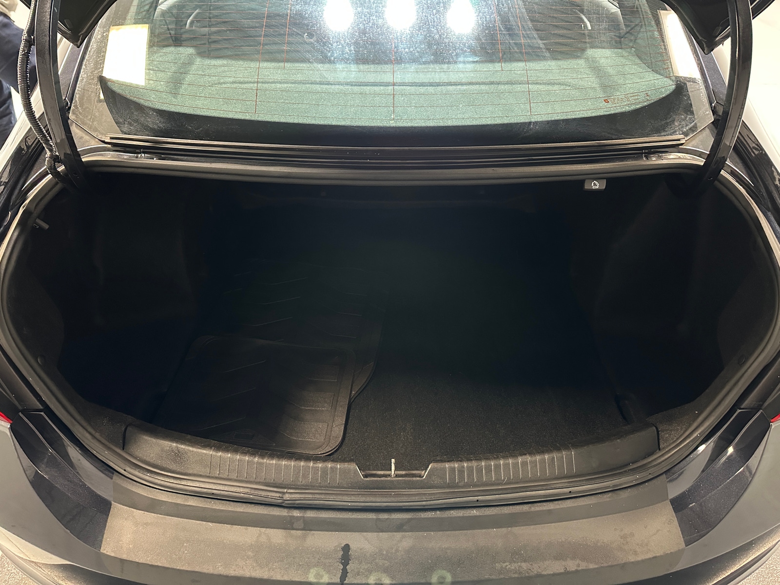 Thumbnail: 2023 Chevrolet Malibu - 7