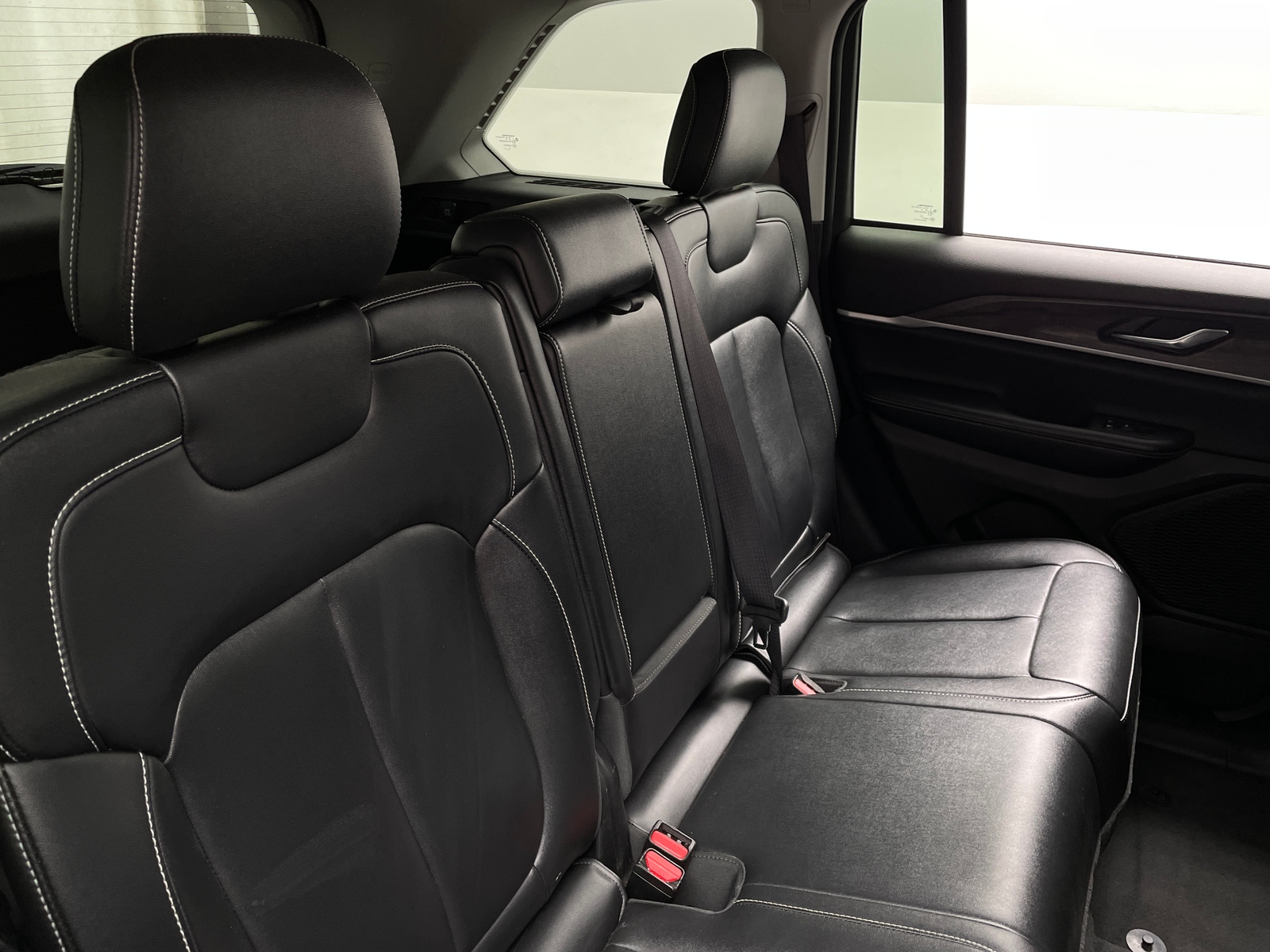 Thumbnail: 2024 Jeep Grand Cherokee - 5