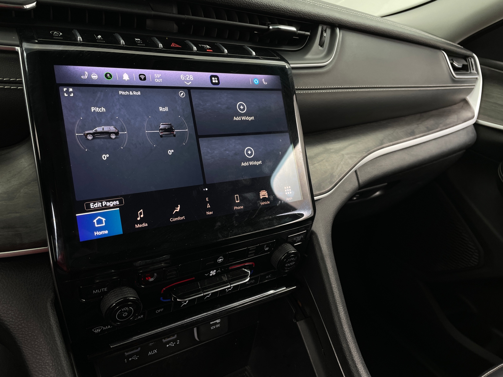 Thumbnail: 2024 Jeep Grand Cherokee - 3