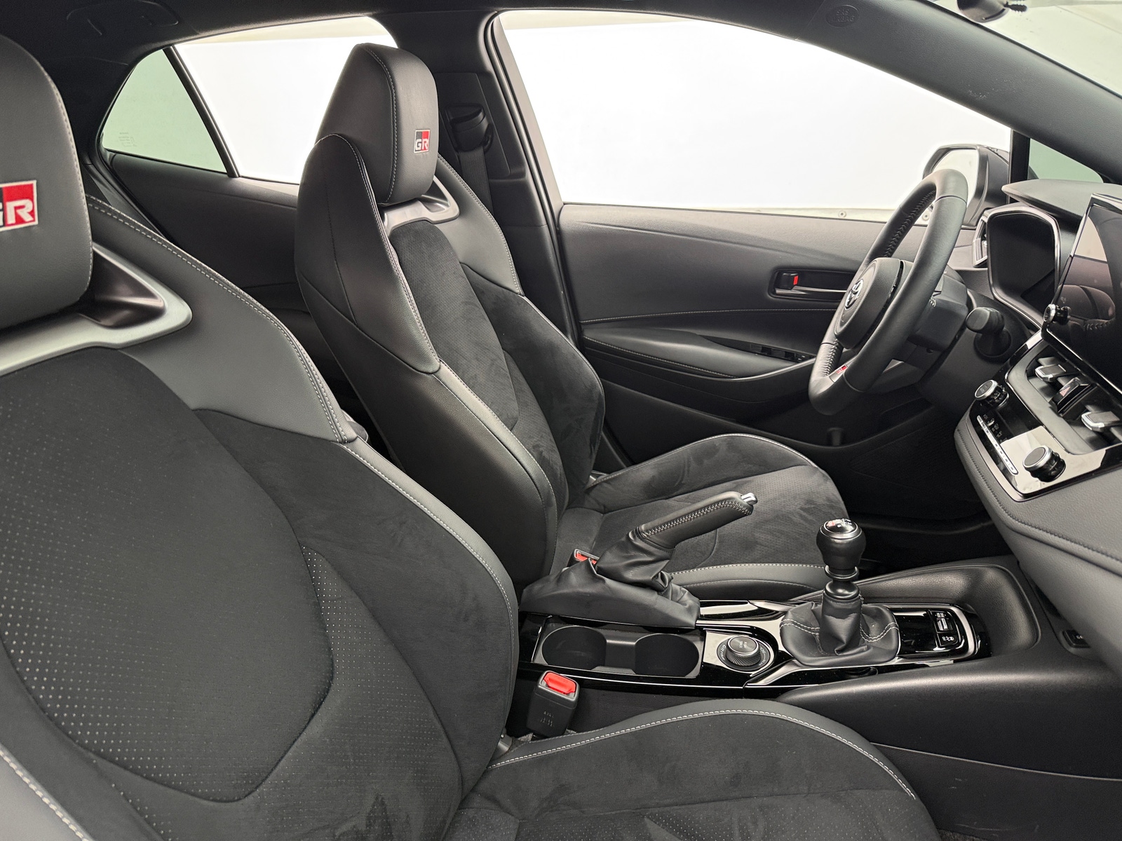 Thumbnail: 2024 Toyota GR Corolla - 2