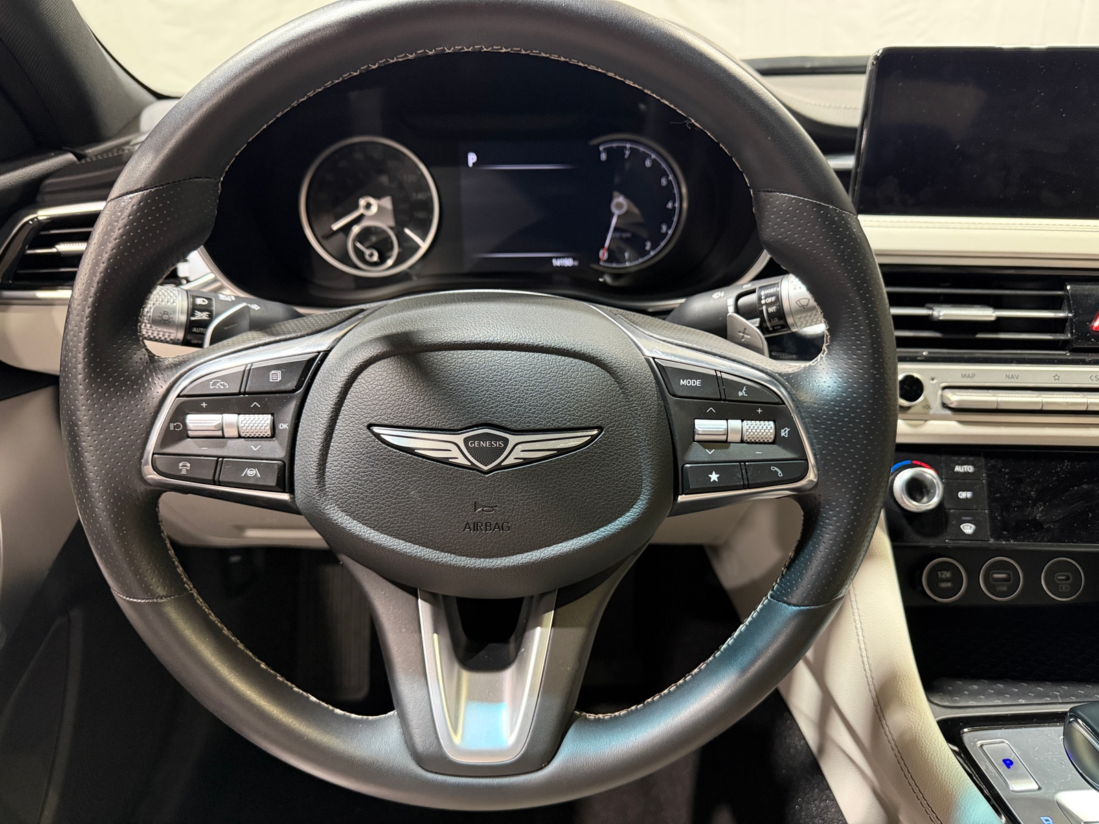 Thumbnail: 2025 Genesis G70 - 4