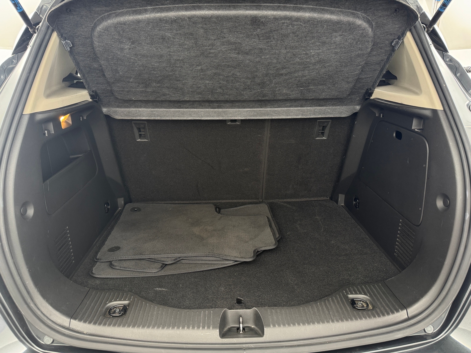 Thumbnail: 2018 Buick Encore - 6