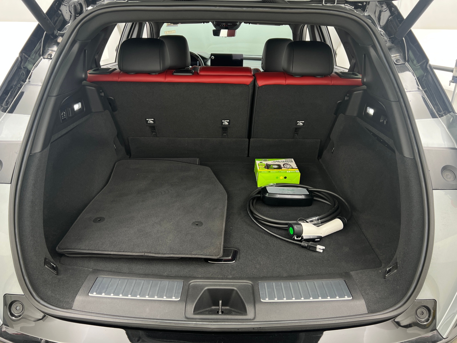 Thumbnail: 2024 Acura ZDX - 6