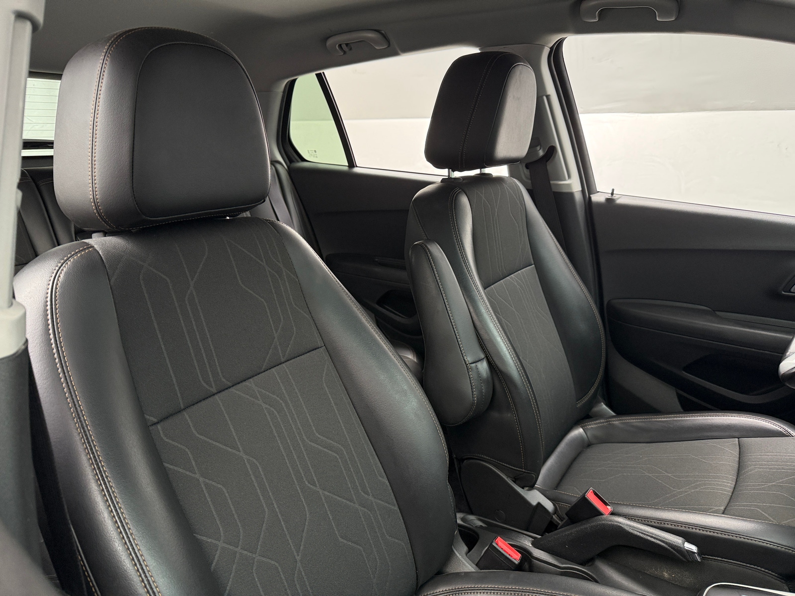 Thumbnail: 2019 Chevrolet Trax - 2