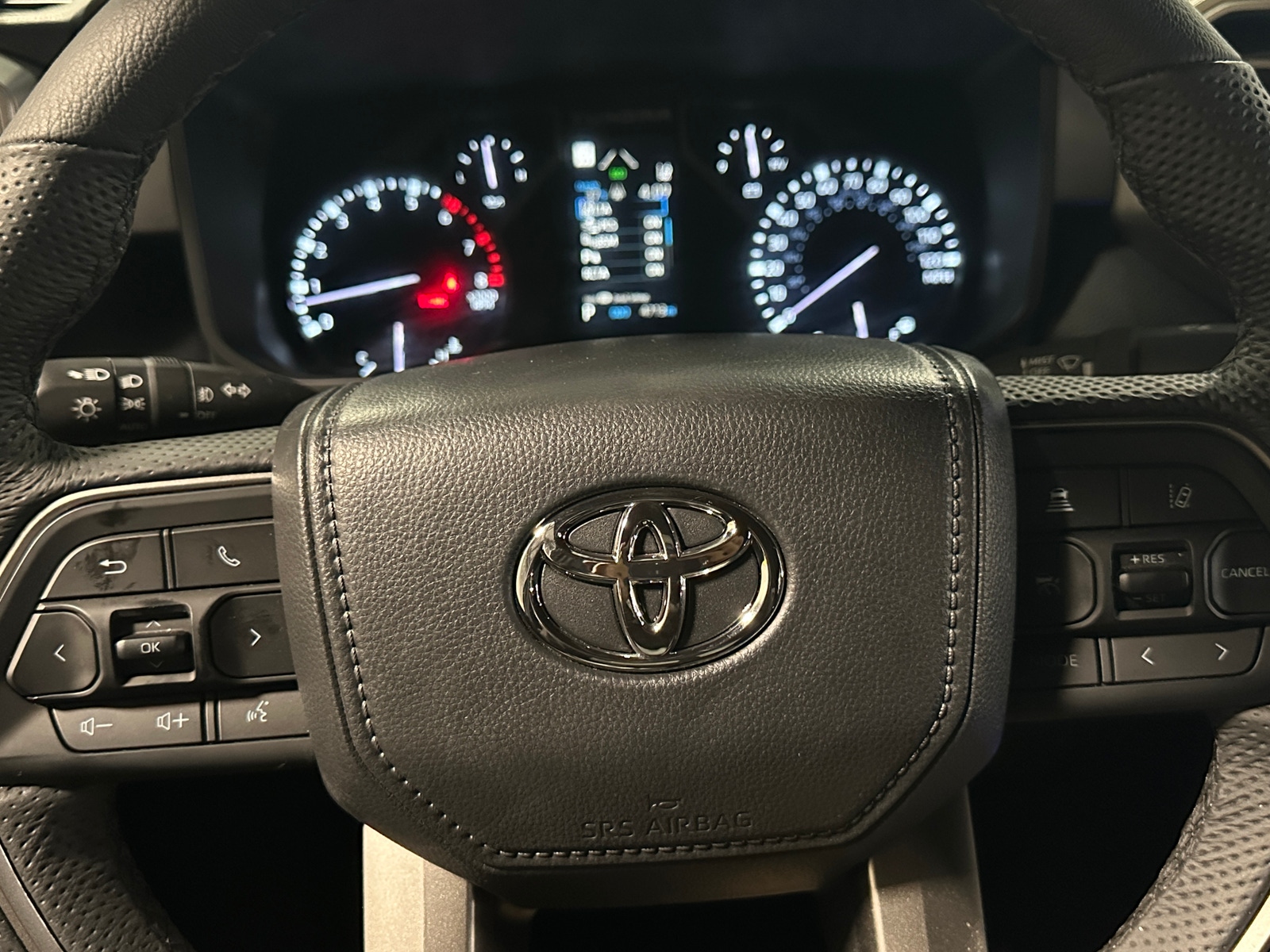 Thumbnail: 2025 Toyota Tundra - 5