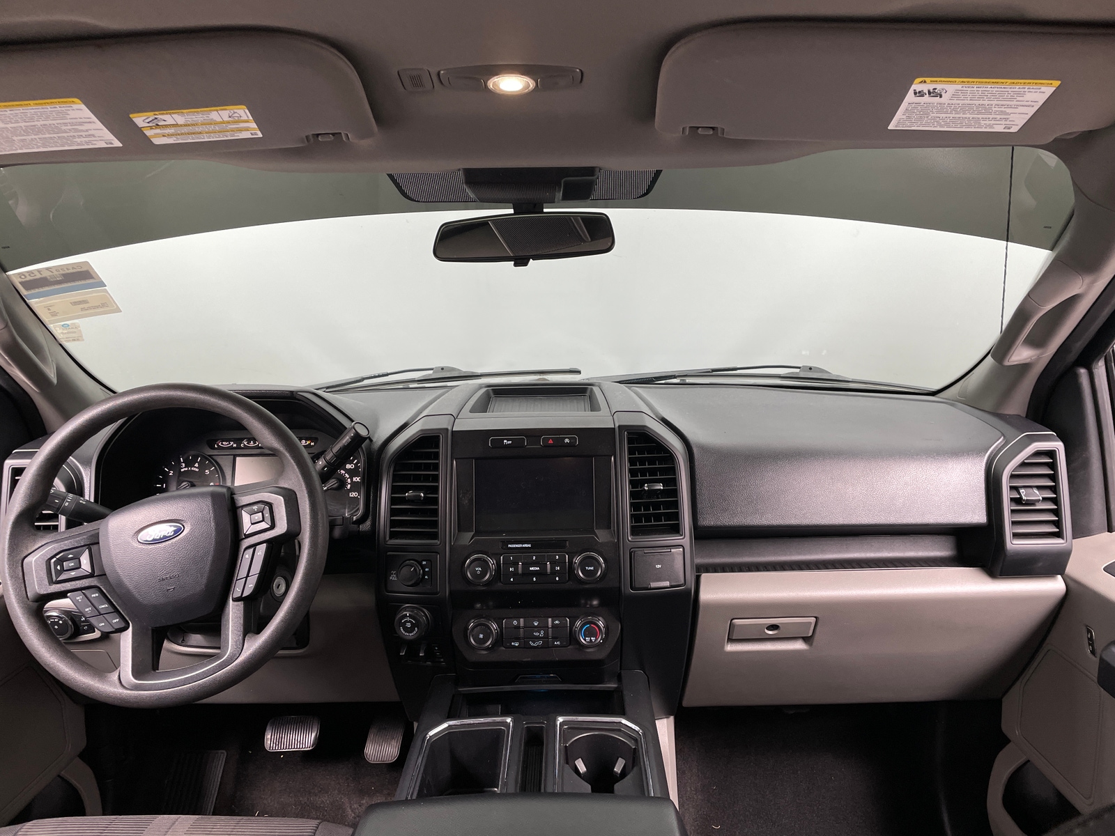 Thumbnail: 2020 Ford Econoline - 3