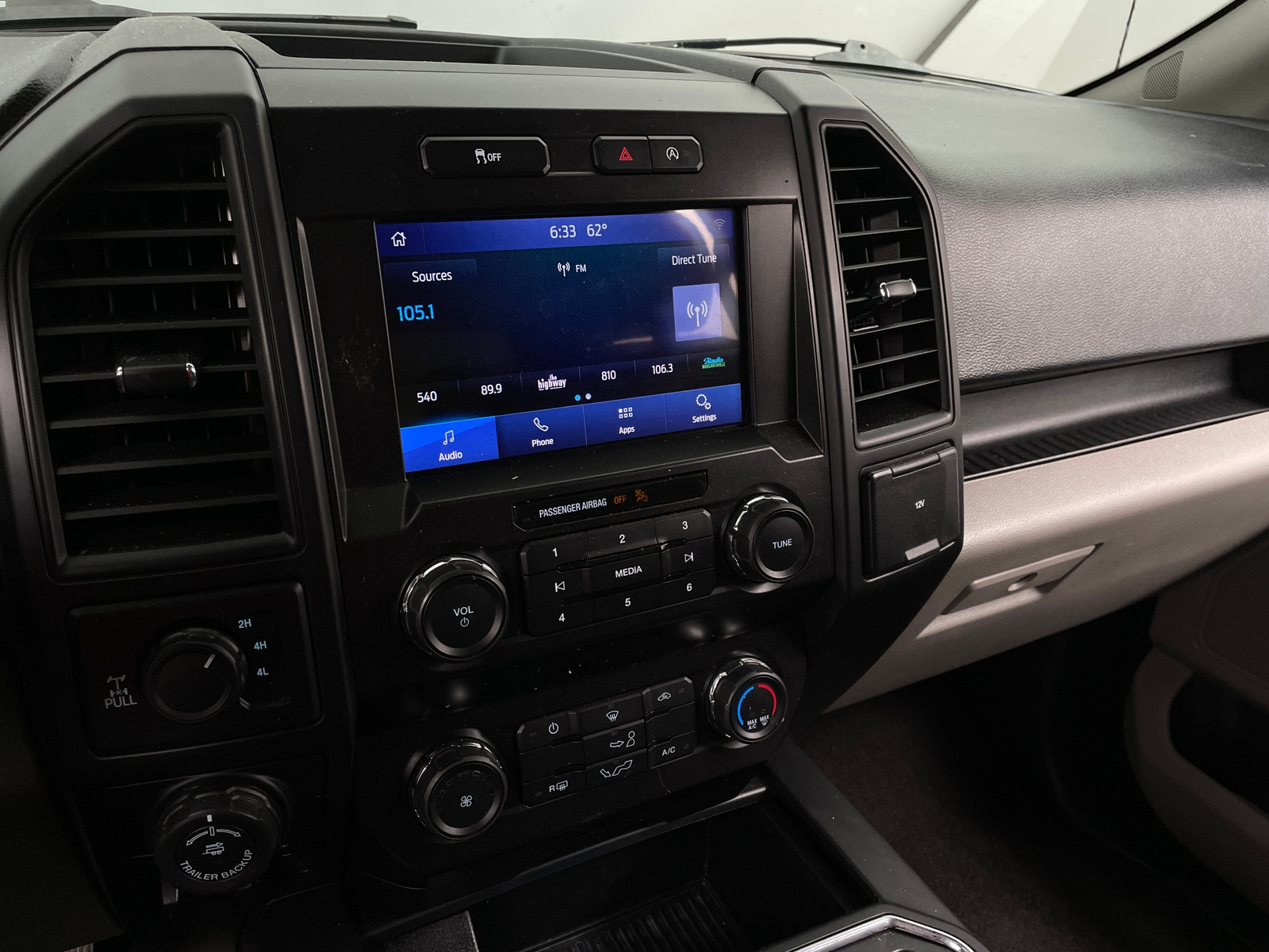 Thumbnail: 2020 Ford Econoline - 4