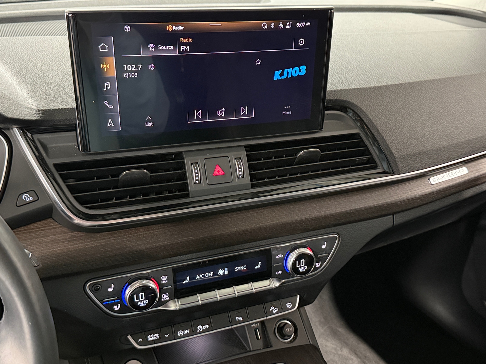 Thumbnail: 2021 Audi Q5 - 3