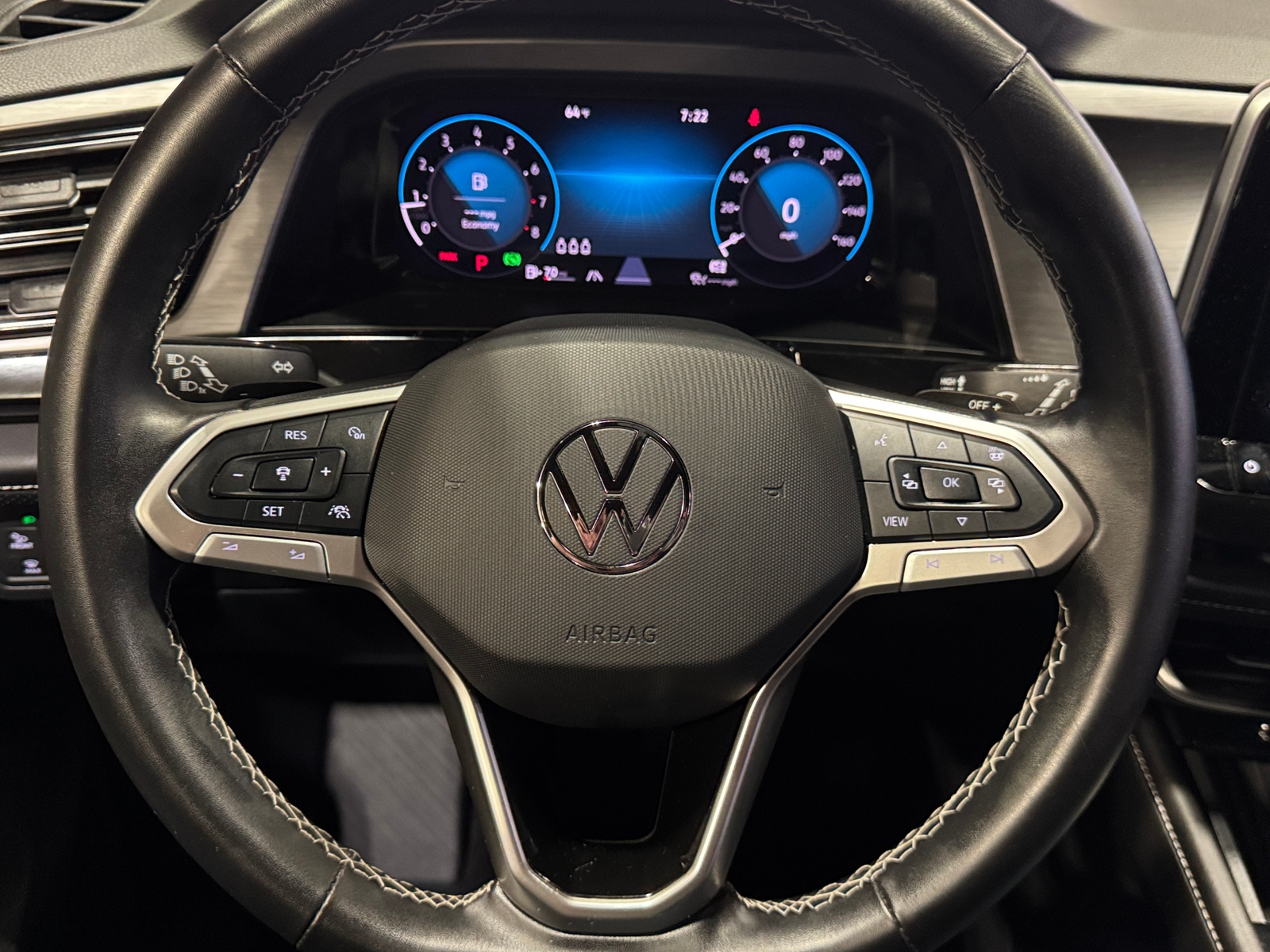 Thumbnail: 2025 Volkswagen Atlas - 4