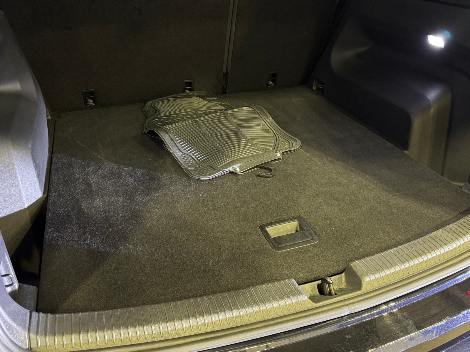 Thumbnail: 2025 Volkswagen Atlas - 6