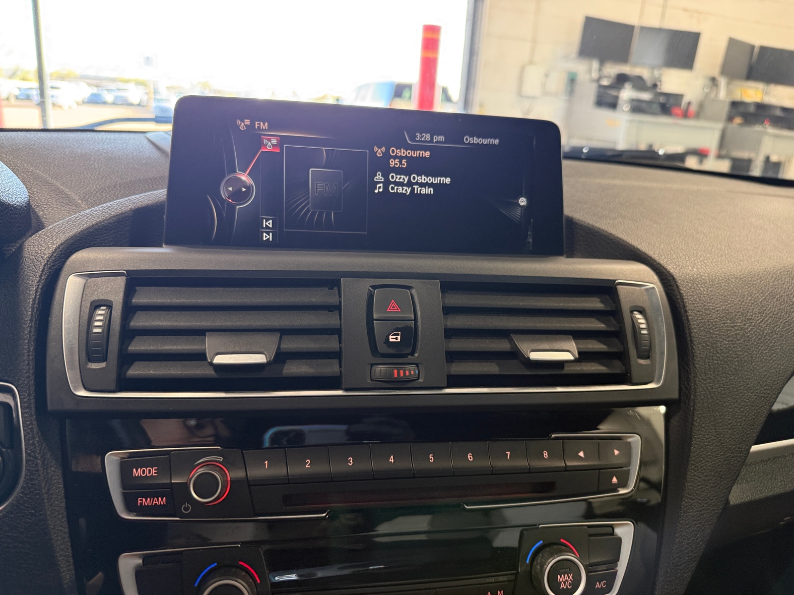 Thumbnail: 2016 BMW 2 Series - 3