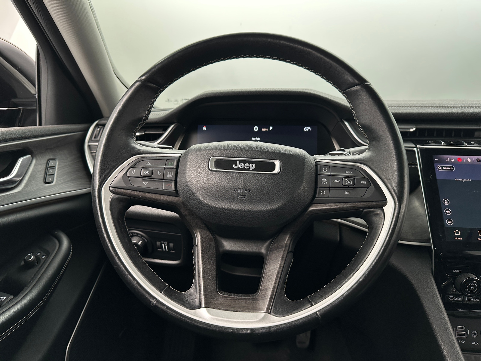 Thumbnail: 2022 Jeep Grand Cherokee L - 4