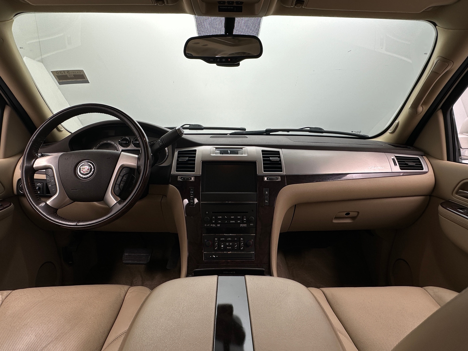 Thumbnail: 2011 Cadillac Escalade - 2