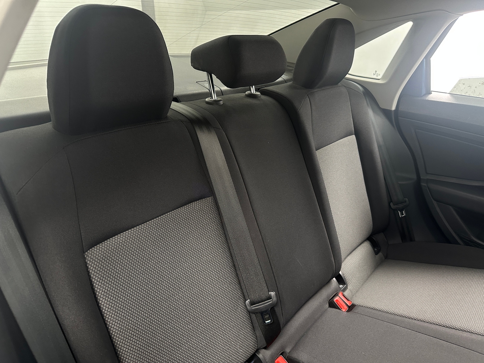 Thumbnail: 2021 Volkswagen Jetta - 6