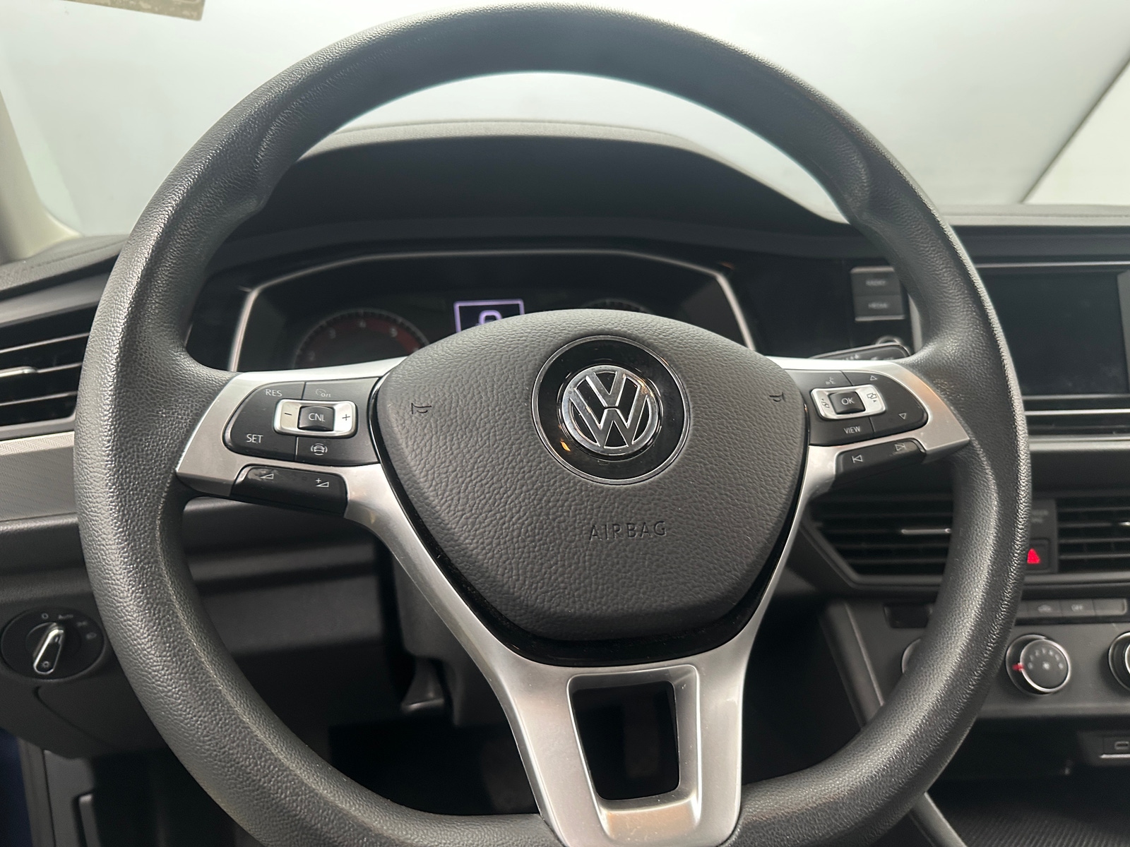 Thumbnail: 2021 Volkswagen Jetta - 5