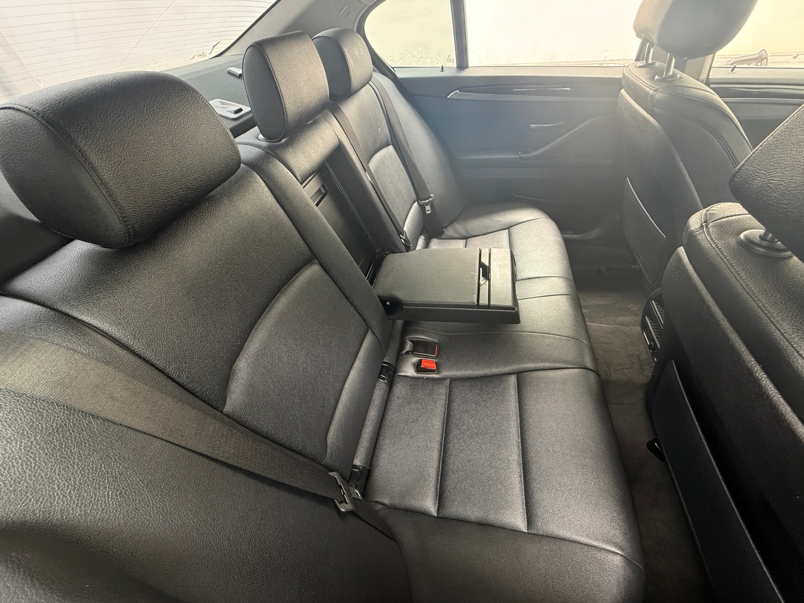 Thumbnail: 2016 BMW 5 Series - 5