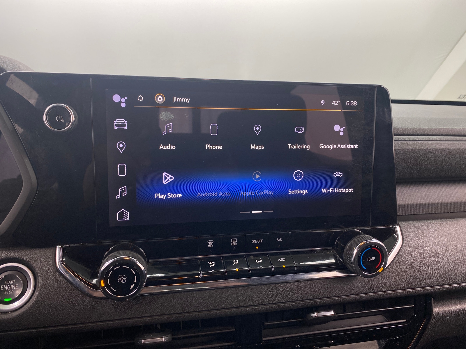 Thumbnail: 2023 Chevrolet Colorado - 4