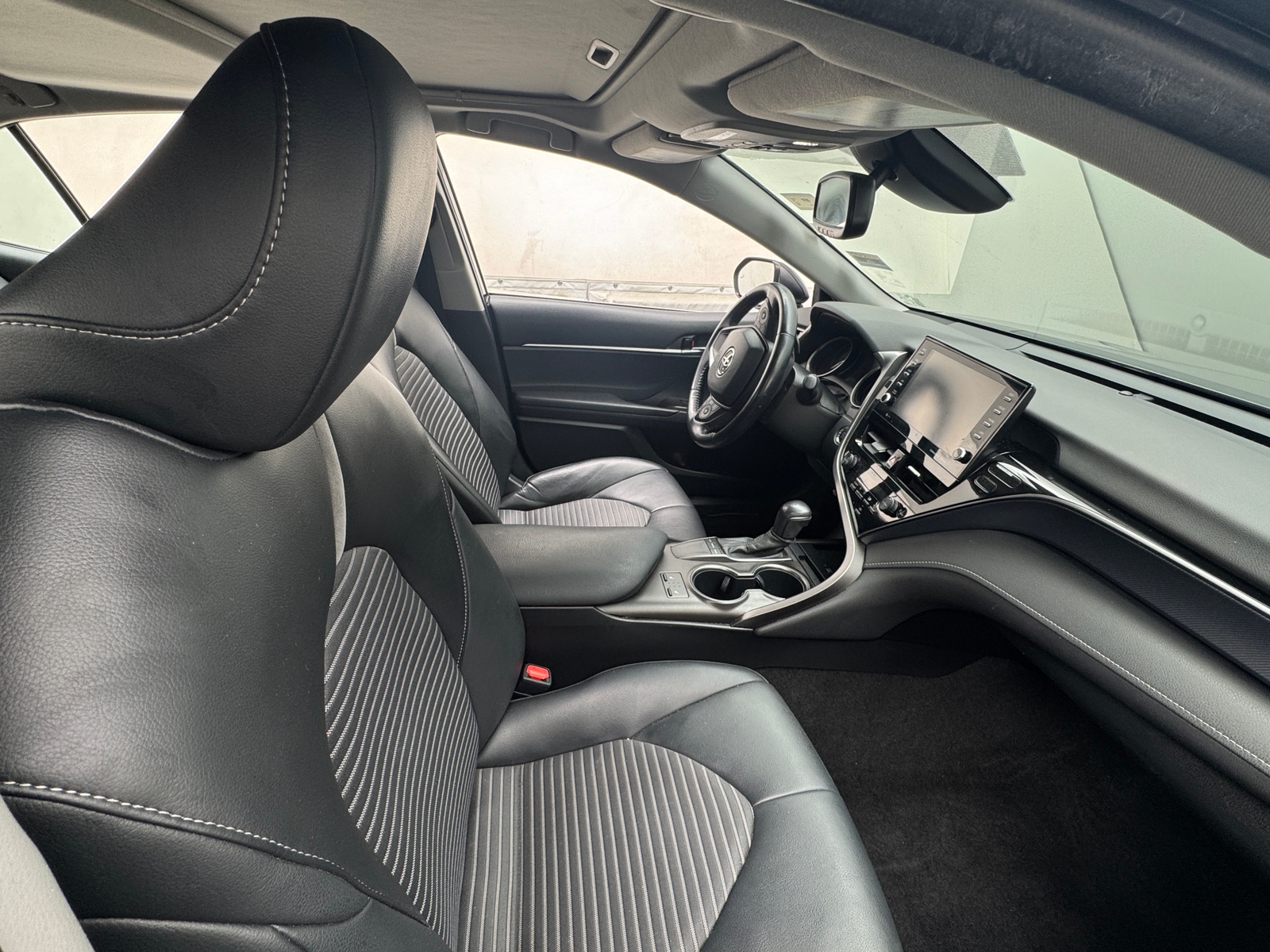 Thumbnail: 2022 Toyota Camry - 2