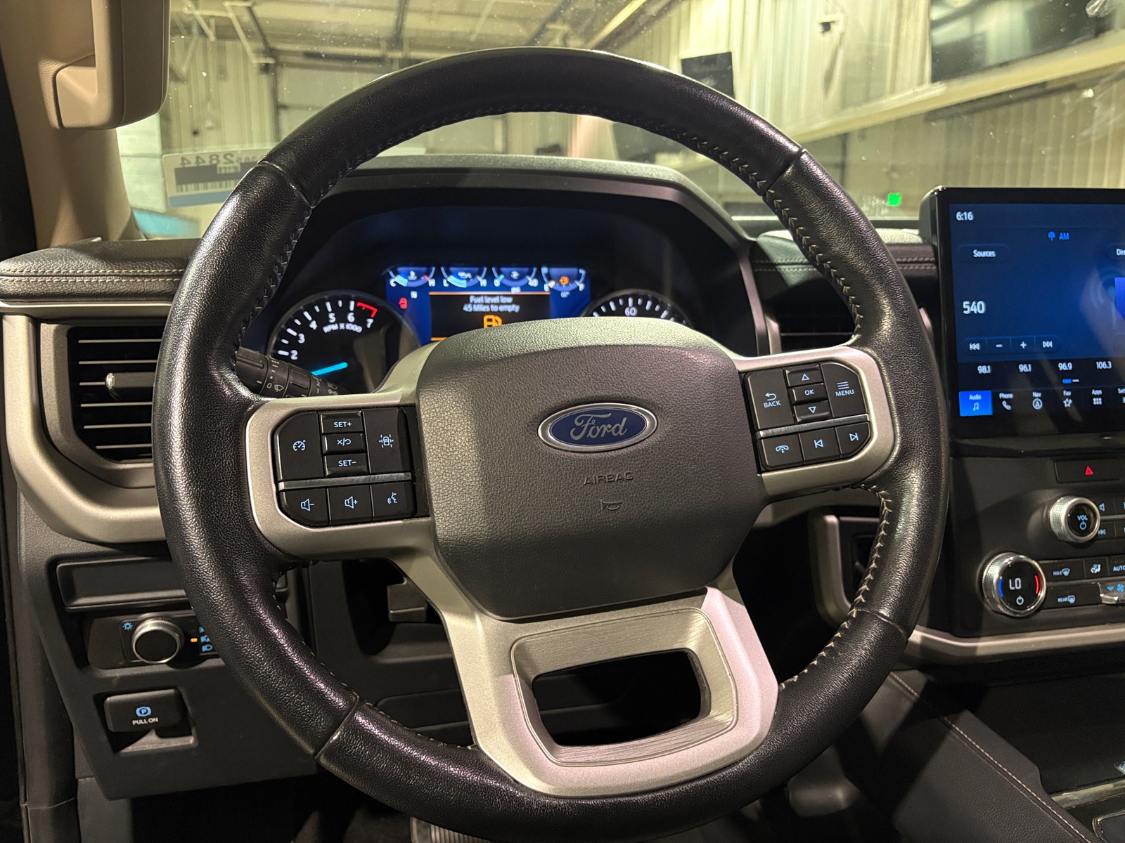 Thumbnail: 2022 Ford Expedition MAX - 5