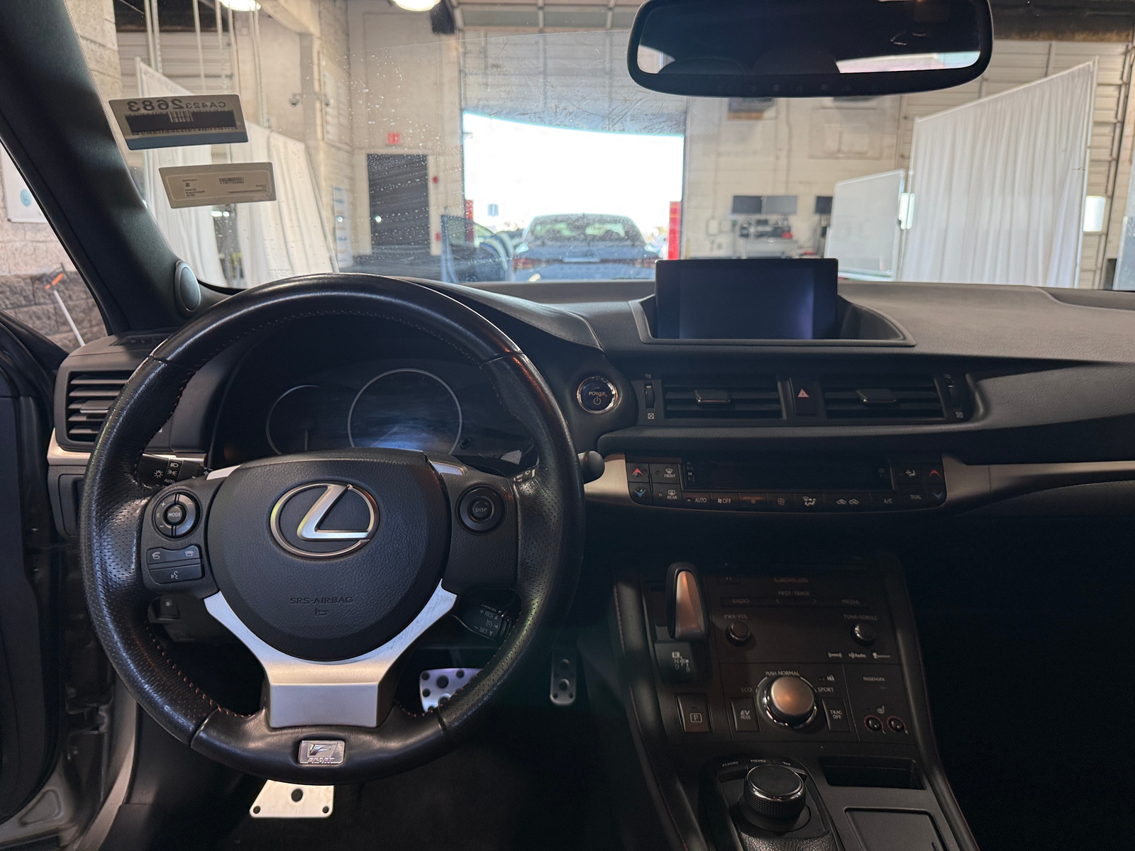 Thumbnail: 2016 Lexus CT - 2