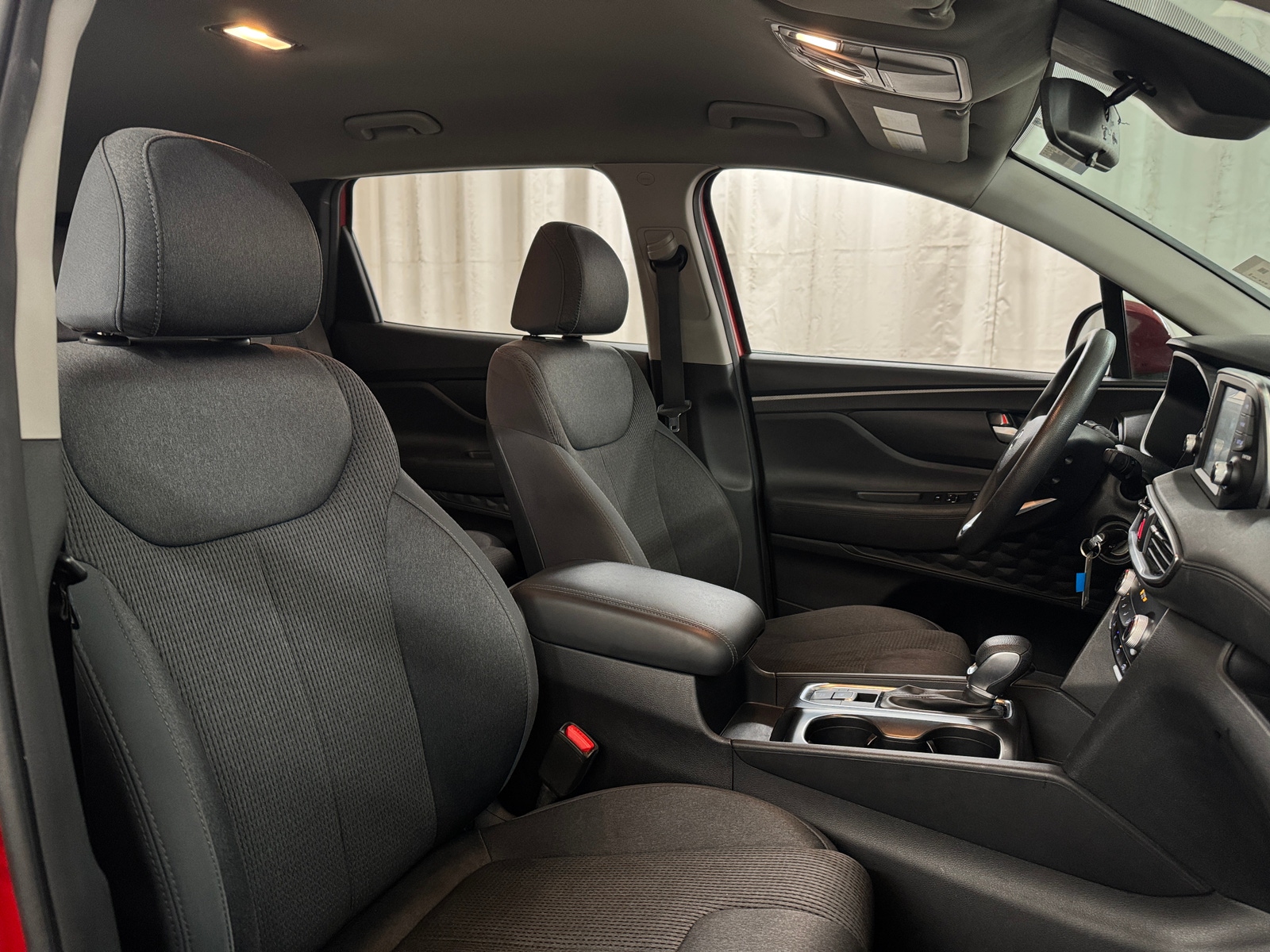 Thumbnail: 2020 Hyundai Santa Fe - 2