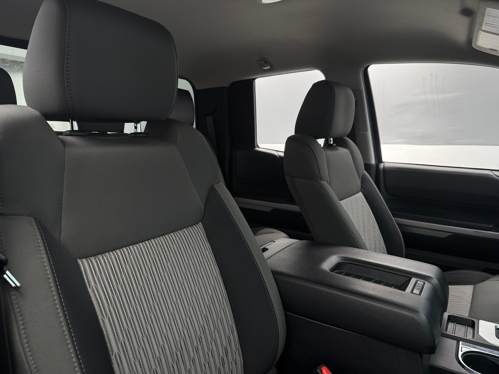 Thumbnail: 2017 Toyota Tundra - 2