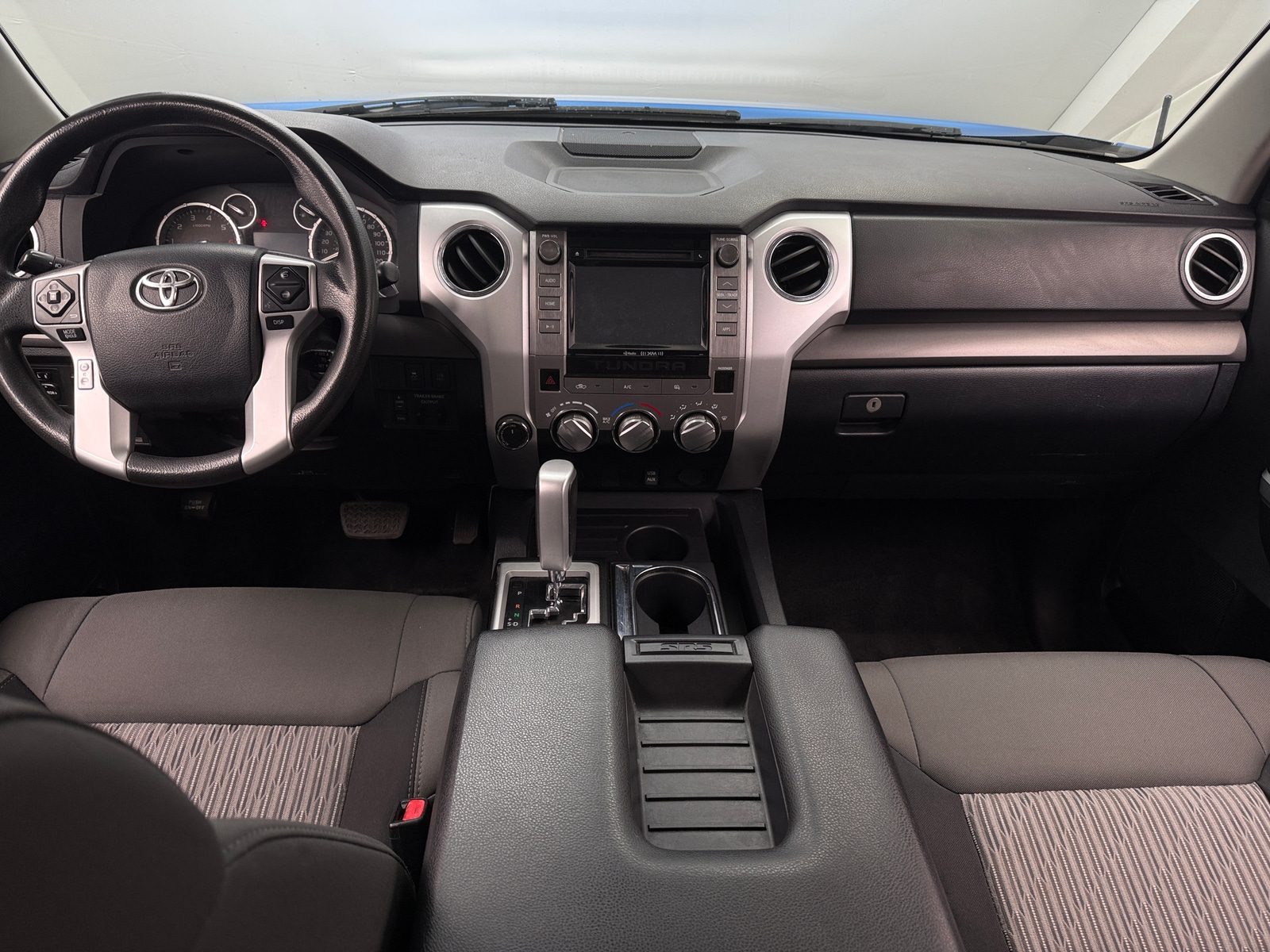 Thumbnail: 2017 Toyota Tundra - 3